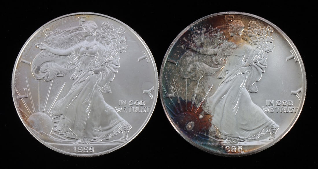 2 ONE TROY OUNCE .999 AMERICAN SILVER EAGLES 1988 (1 of 2)