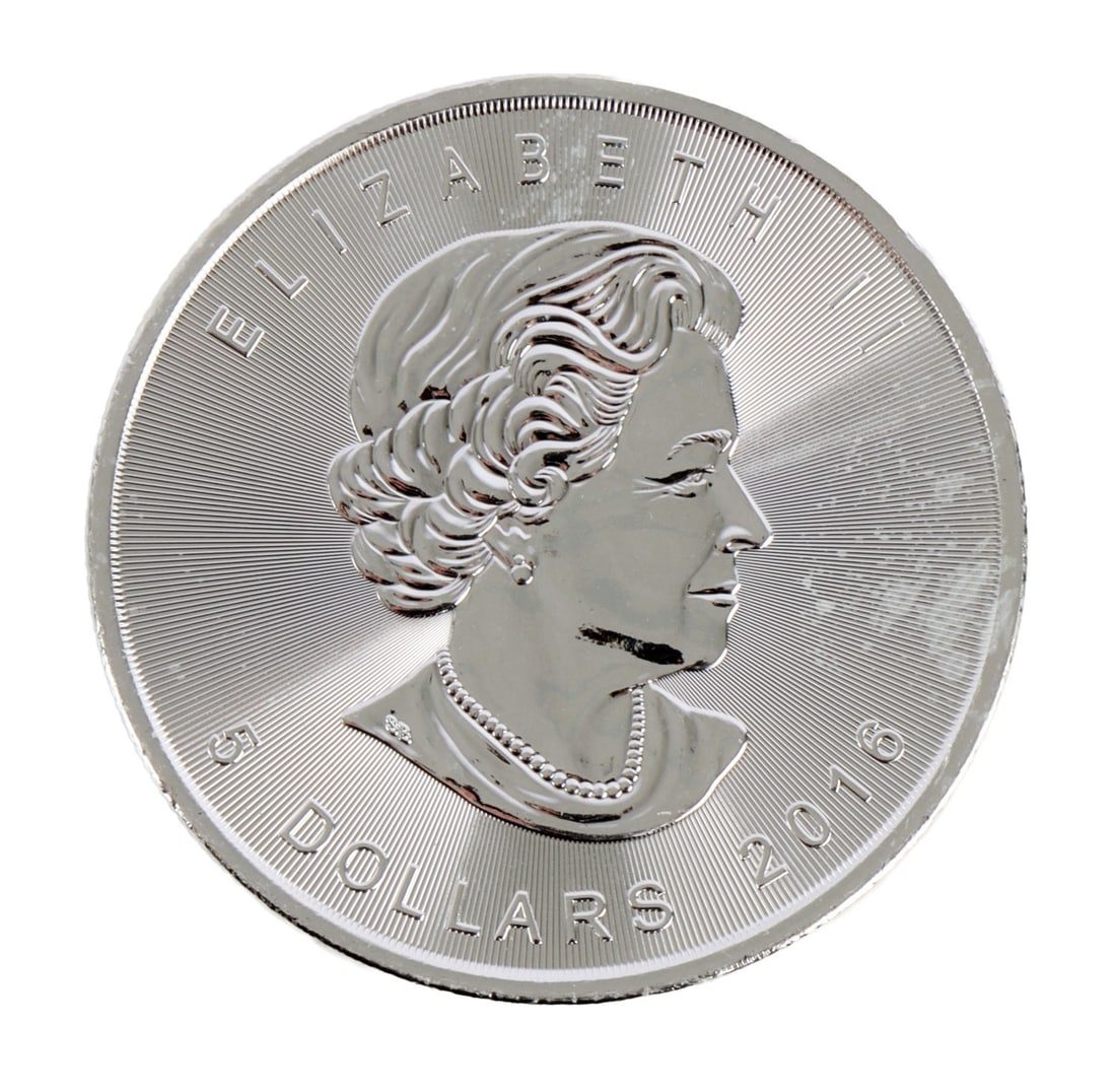 ONE CANADA SILVER MAPLE LEAF COIN 1 OZT .9999 FINE: One 2016 Canadian Silver Maple Leaf 5 dollar coin. Brilliant uncirculated. This lot reserved at melt. || Payment & Shipping: Accounts without purchase history must pay via Zelle, money order, cashier'
