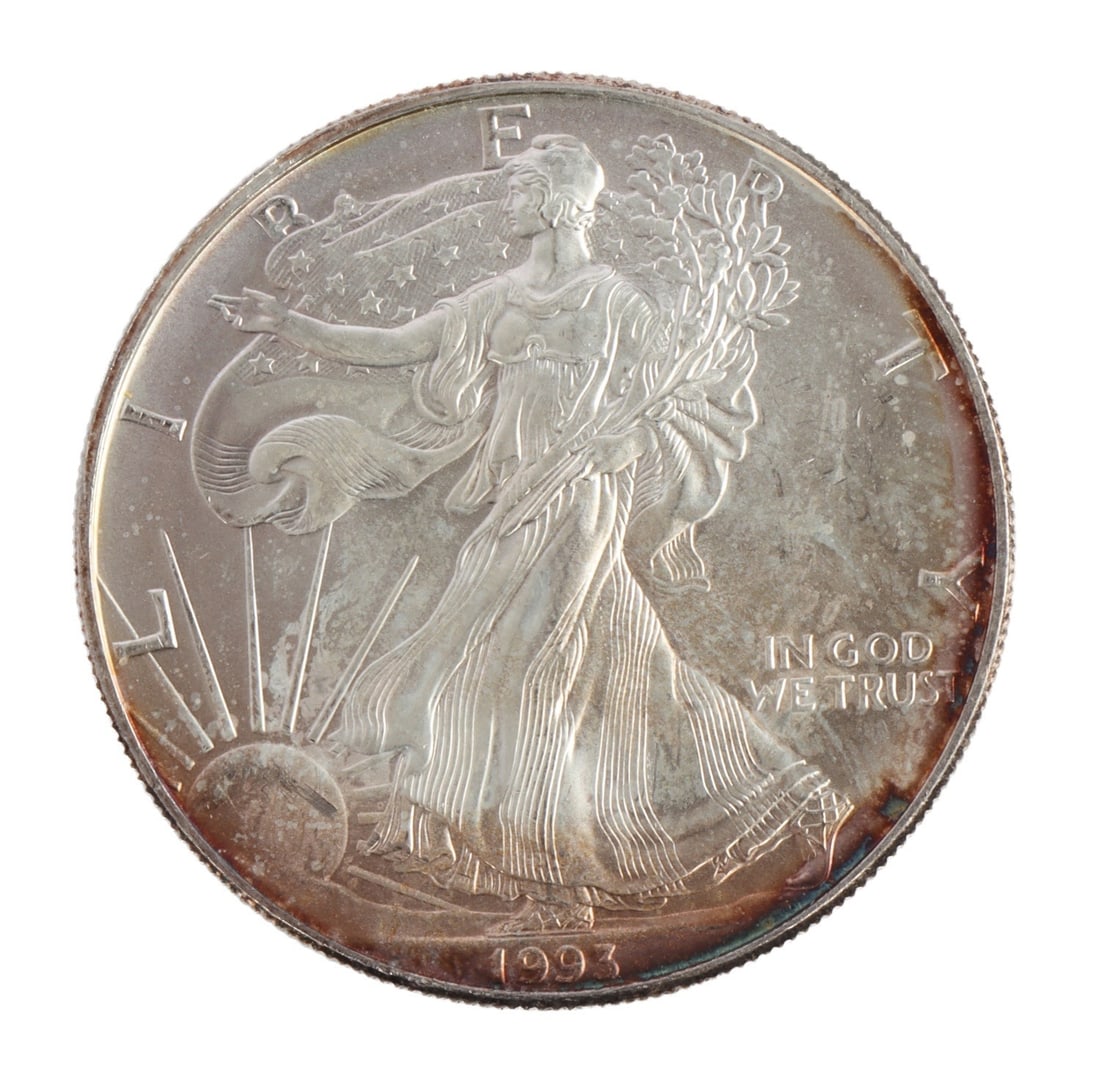 ONE US SILVER EAGLE 1 OZT .999 FINE SILVER COIN (1 of 2)