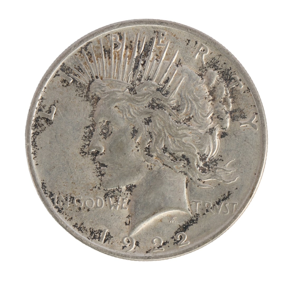 1922 PEACE SILVER DOLLAR PHILADELPHIA MINT (1 of 3)