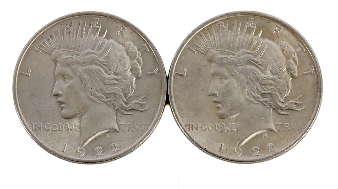 TWO 1922 US PEACE SILVER DOLLAR COIN (1 of 3)