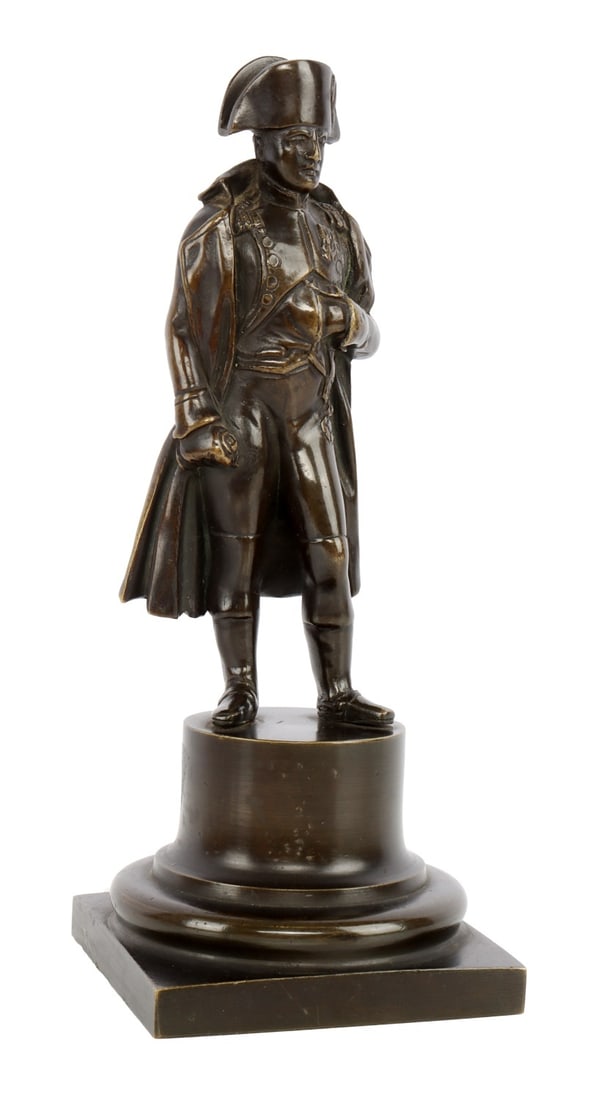 STANDING BRONZE STATUE OF NAPOLEON BONAPARTE (1 of 8)
