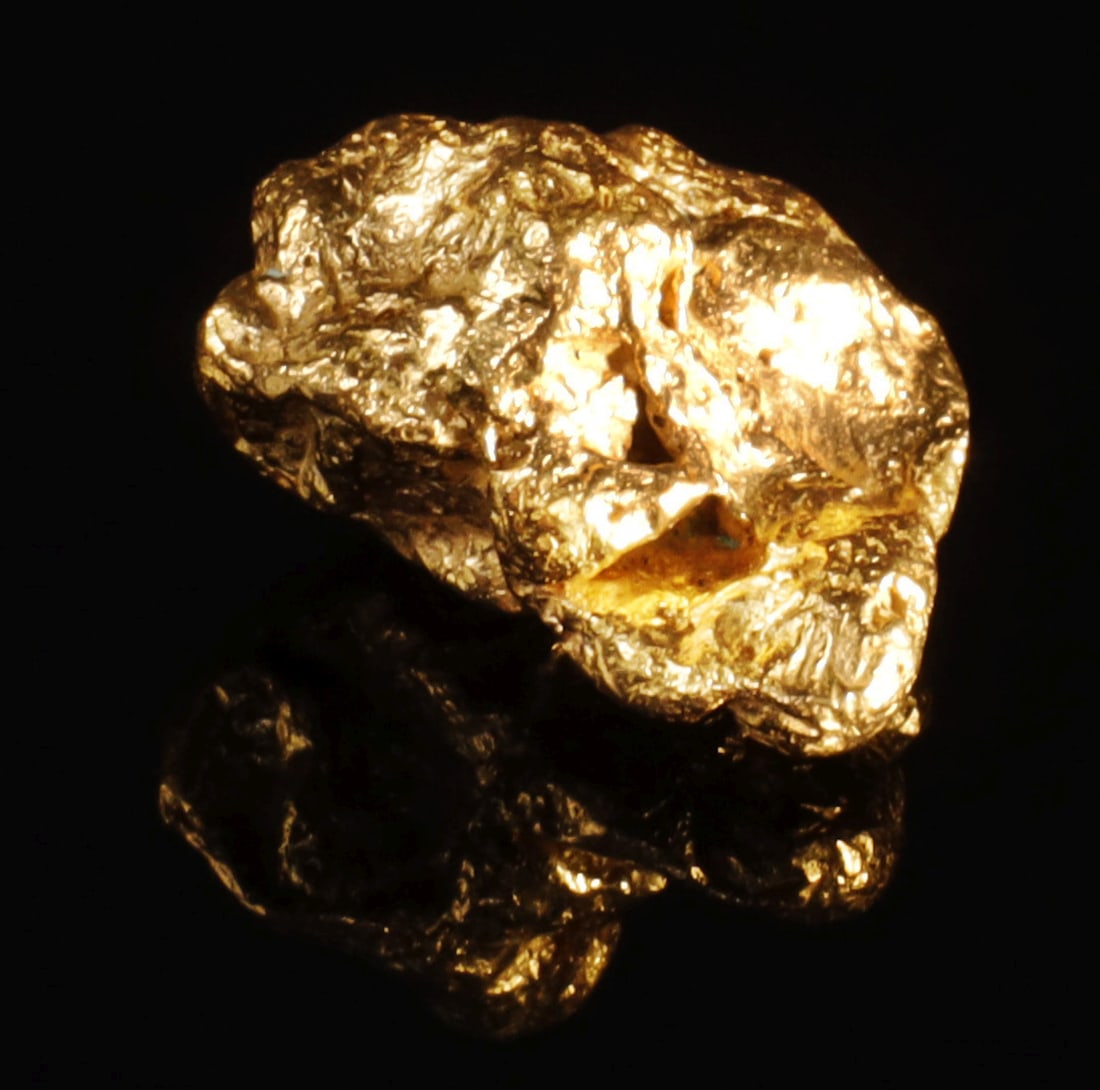 6.2 GRAM AUSTRALIAN GOLD NUGGET (1 of 2)