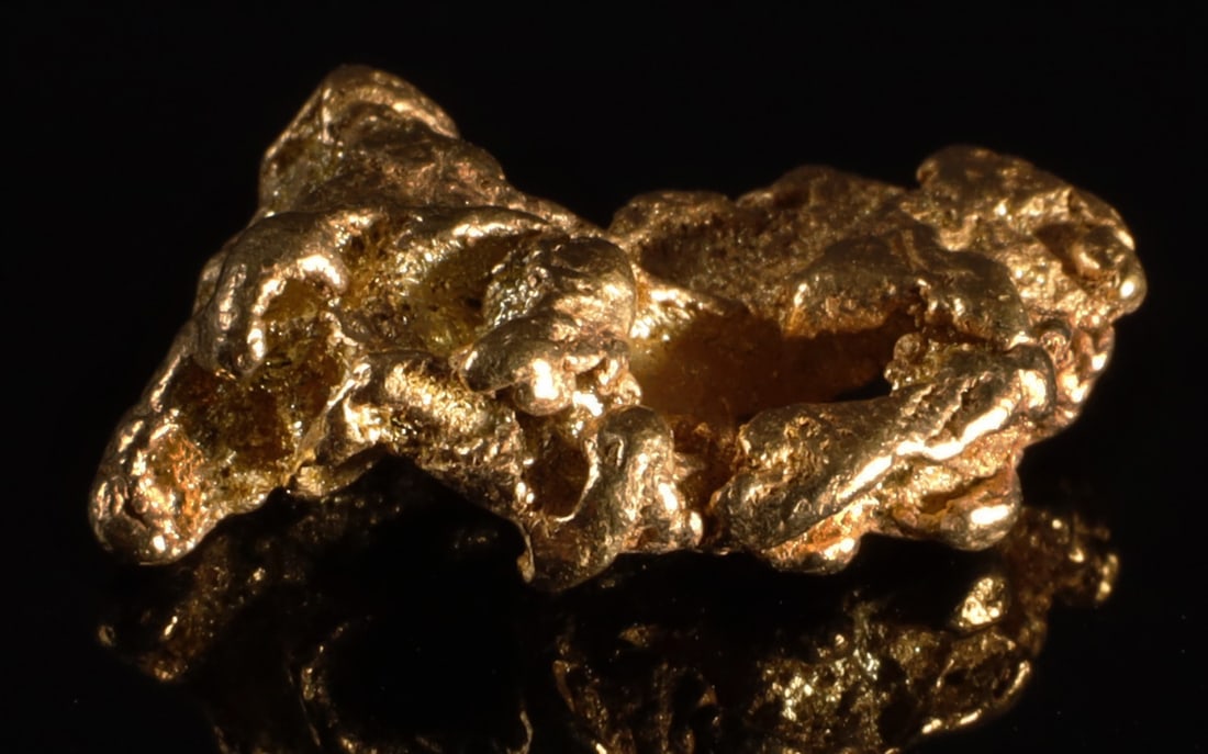4.8 GRAM AUSTRALIAN GOLD NUGGET (1 of 2)