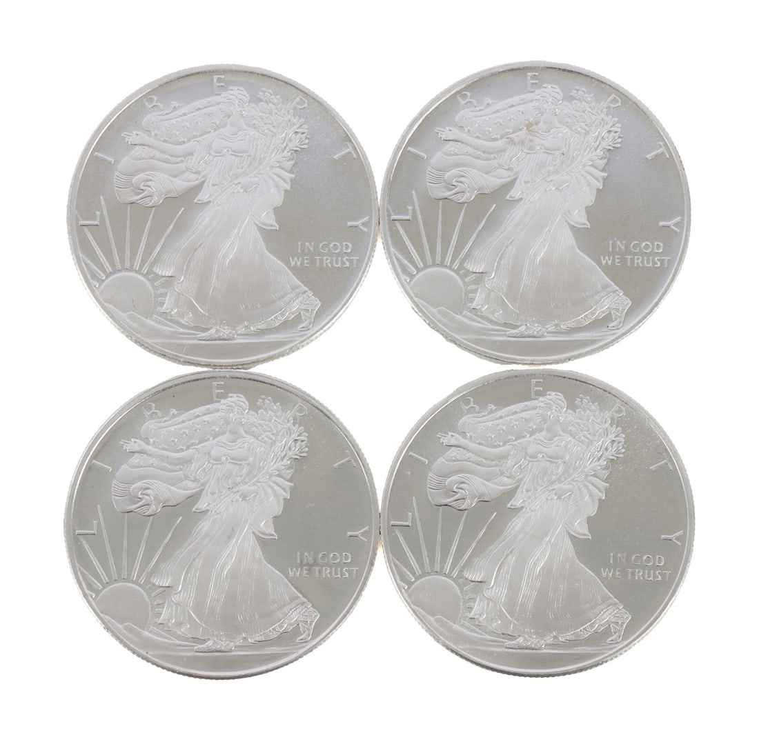 4 HALF OUNCE .999 SILVER EAGLE ROUNDS: Fine silver. This lot has a reserve.
