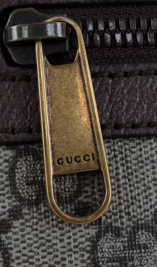 GUCCI INTERLOCKING G MEDIUM MESSENGER BAG - 7