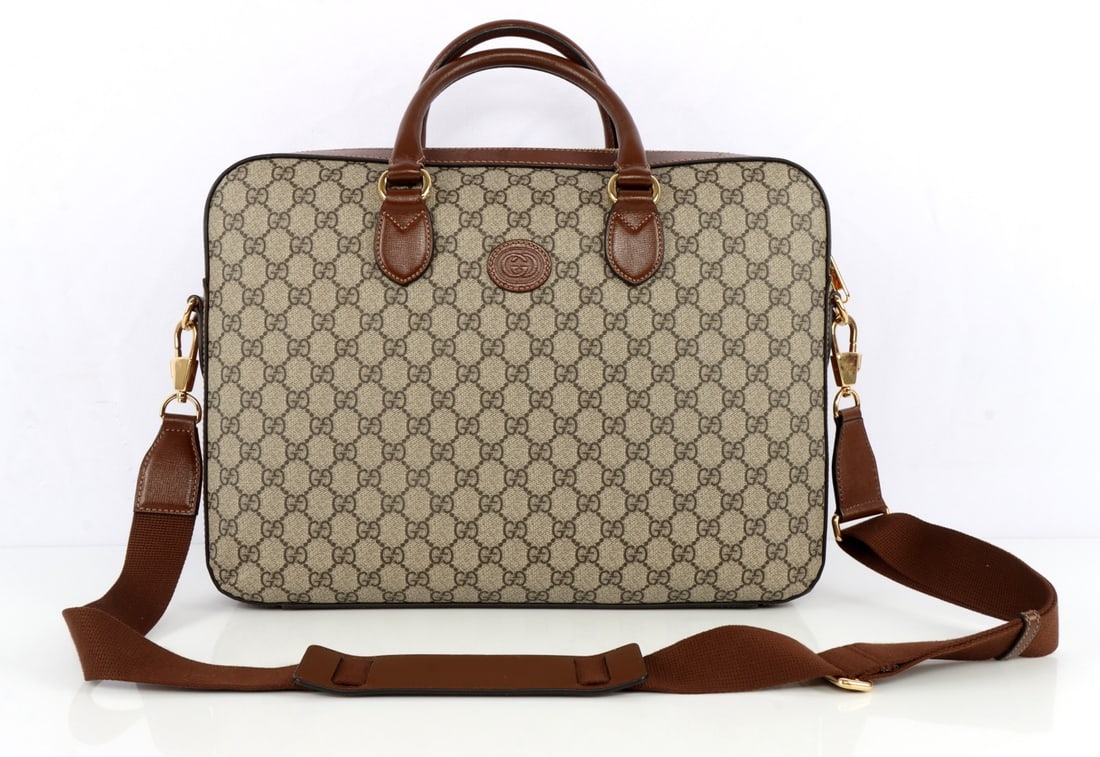 GUCCI INTERLOCKING G PATCH SLING BAG - 2