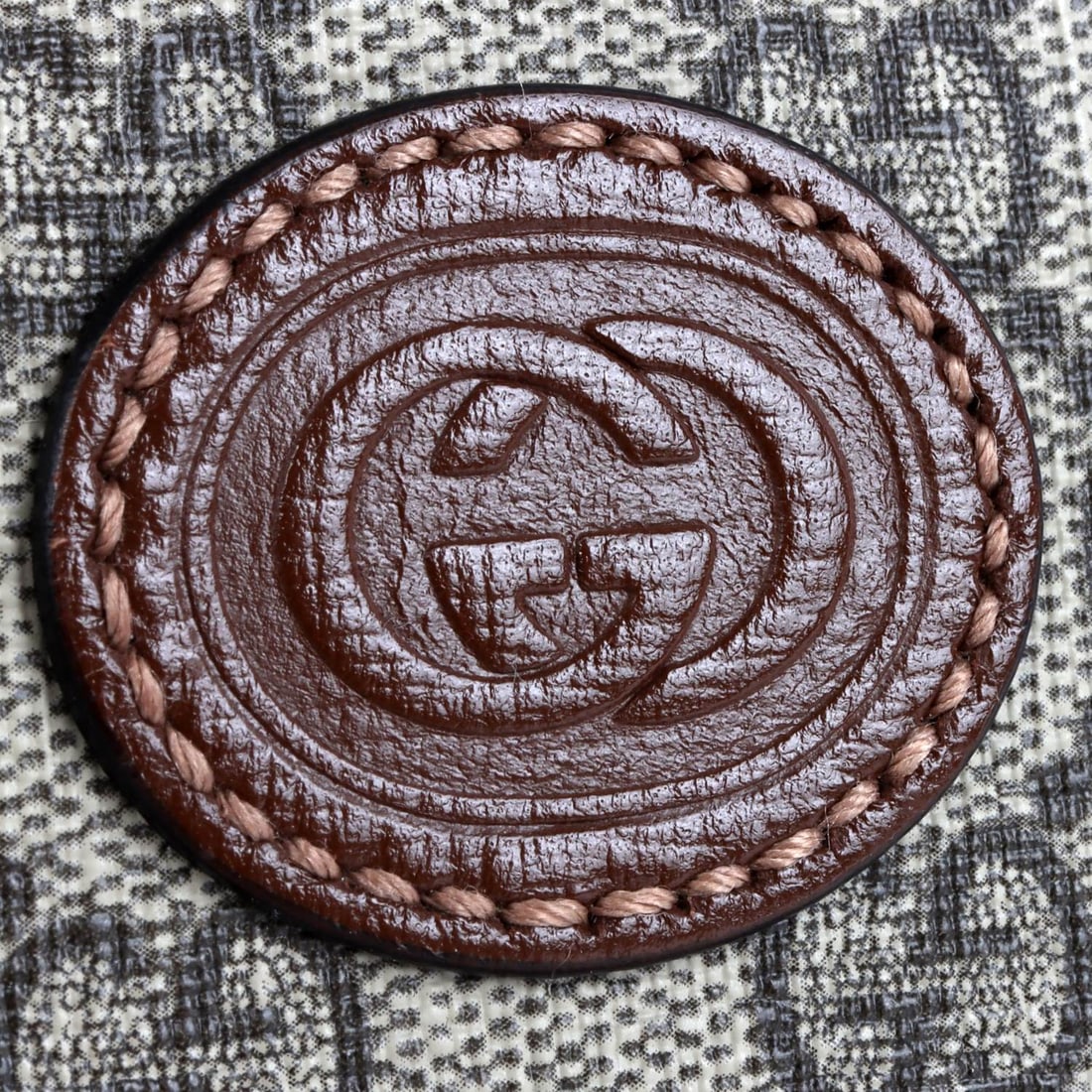 GUCCI INTERLOCKING G PATCH SLING BAG - 6