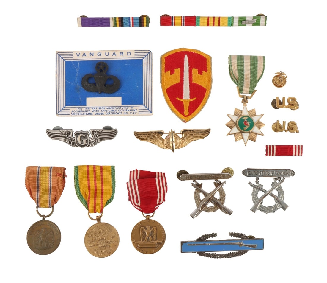 WWI OFFICER COLLAR & CAP INSIGNIA DEALERS LOT 46: 46 individual officer cap and collar insignia from WWI.