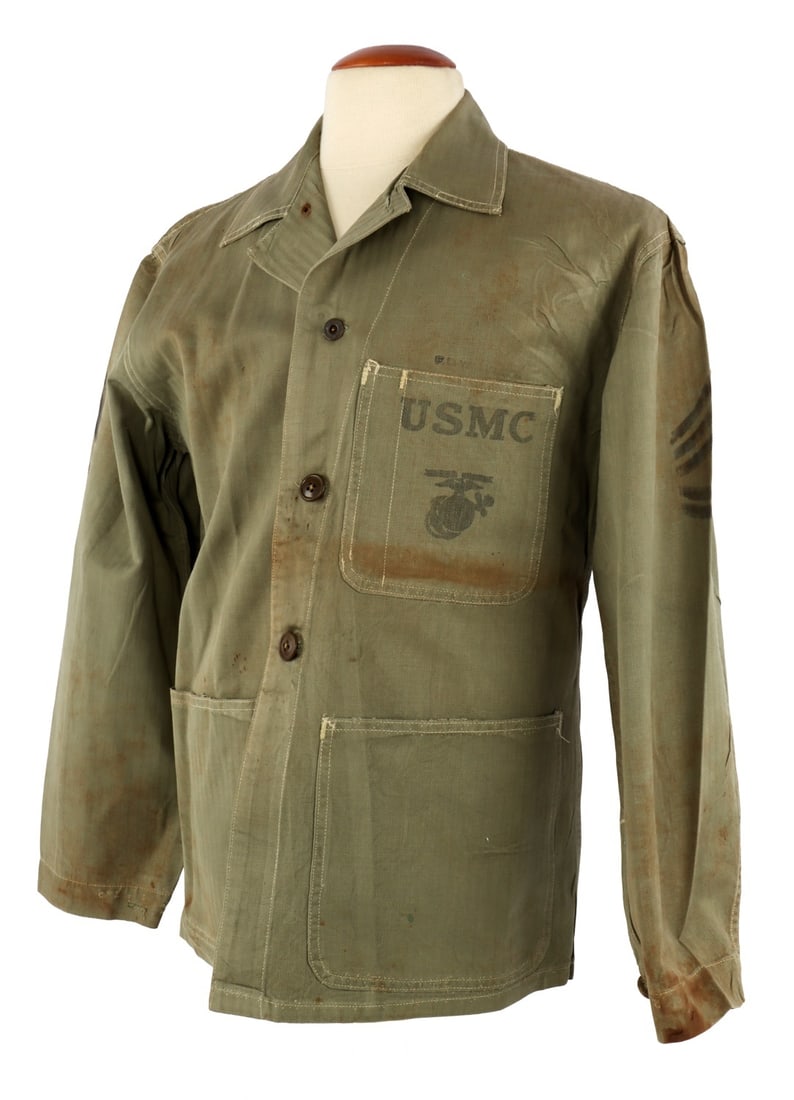 WWII USMC P41 HBT HERRINGBONE TWILL UNIFORM JACKET: US Marine Corps P41 utility jacket, approx. size M/L. Left breast pocket has USMC stencil. Shoulders have gunnery sergeant rank stencils. Collar marked "R-6521." Sleeve 18 inches. Chest 42 inches. Bac