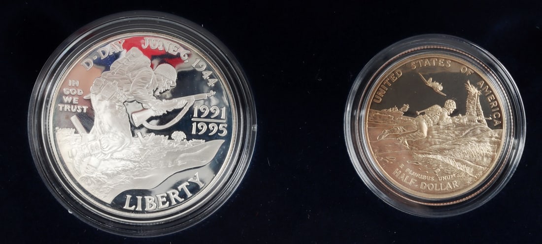 US MINT WWII 50TH ANNIVERSARY TWO-COIN PROOF SET: US Mint 1991-1995 World War II 50th Anniversary Commemorative Coins, Two-Coin Proof Set, with D-Day 90% silver dollar and clad half-dollar. Includes original packaging and COA. This lot has a reserve.