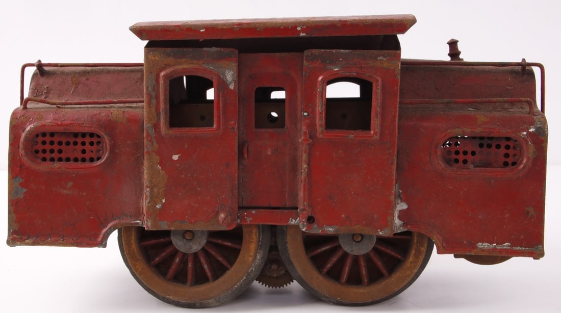 LIONEL MODEL TRAIN ENGINE NO. 38 - 3