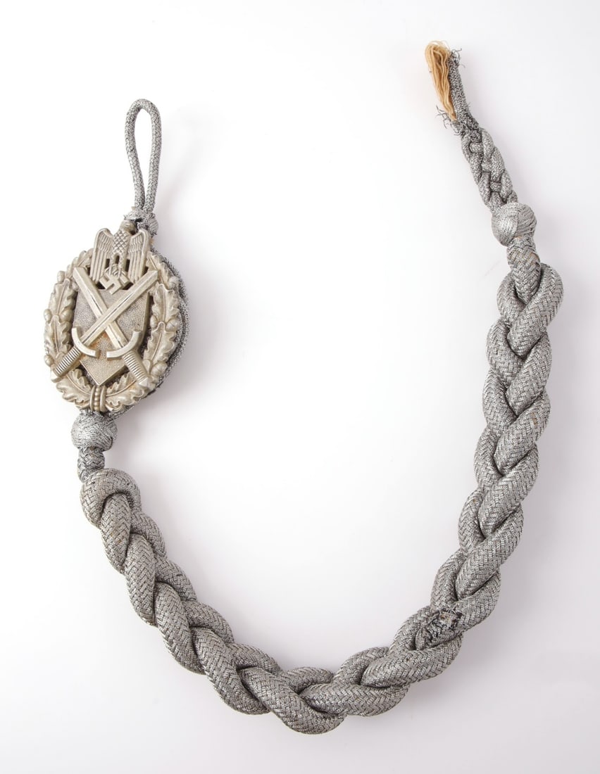 WWII GERMAN 2ND TYPE MARKSMANSHIP LANYARD: Second type marksman 1st class lanyard. It measures 16 1/2 inches.