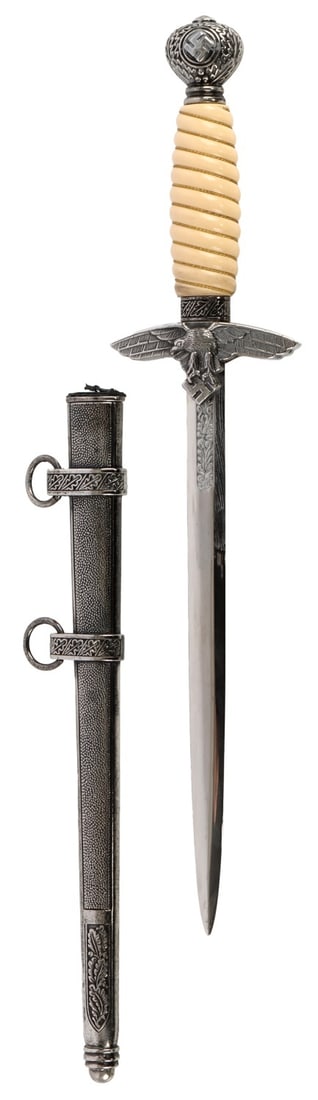 WWII GERMAN THIRD REICH LUFTWAFFE OFFICER DAGGER (1 of 9)