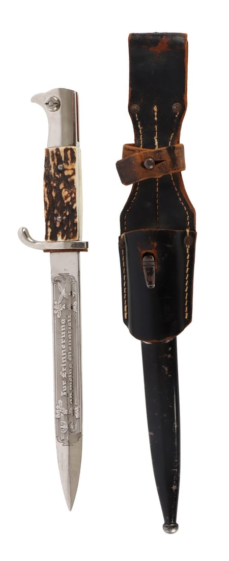 WWII GERMAN THIRD REICH ETCHED BLADE DRESS BAYONET (1 of 8)