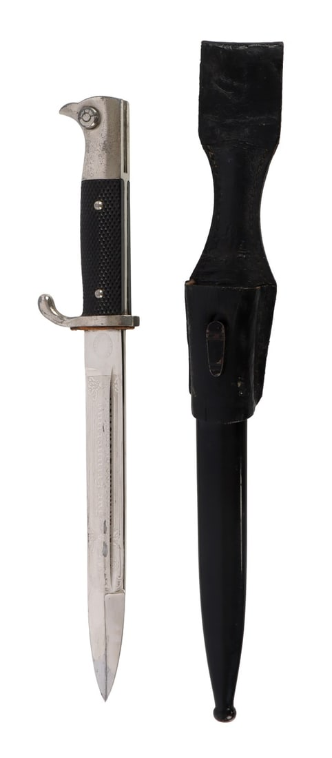 WWII GERMAN THIRD REICH ETCHED BLADE DRESS BAYONET (1 of 7)