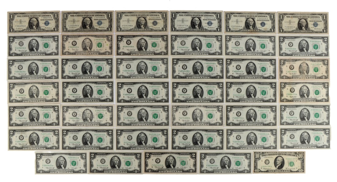 $84 FACE VALUE ONE DOLLAR SILVER & 2 DOLLAR NOTES (1 of 9)