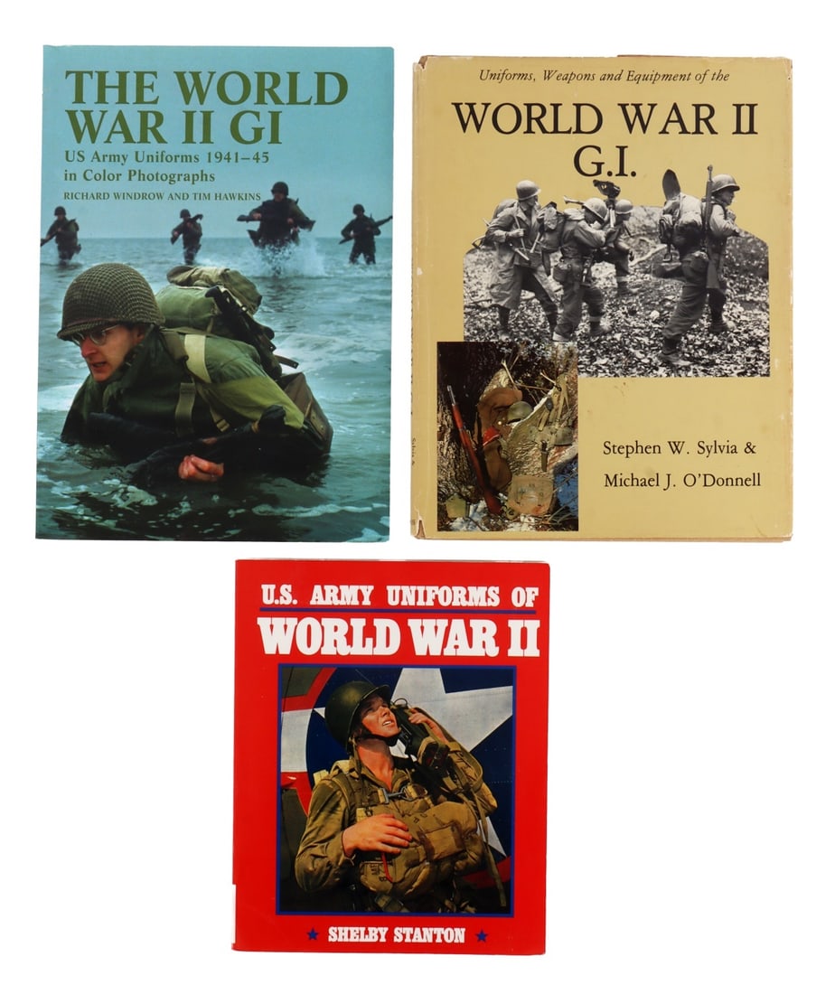 WWII US ARMY REFERENCE BOOKS LOT OF 3 (1 of 5)
