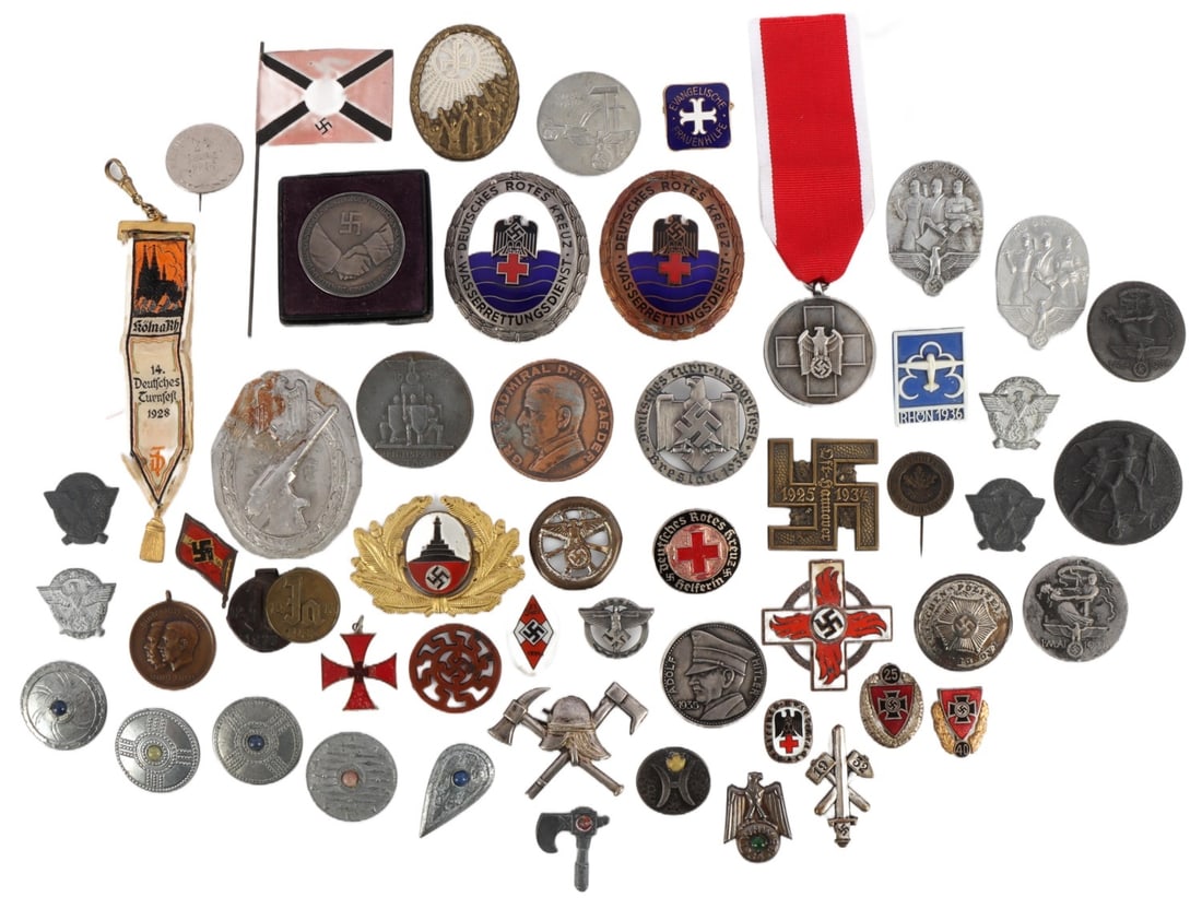 WWII GERMAN TINNIES BADGE TOKEN COLLECTION 53 PCS (1 of 8)