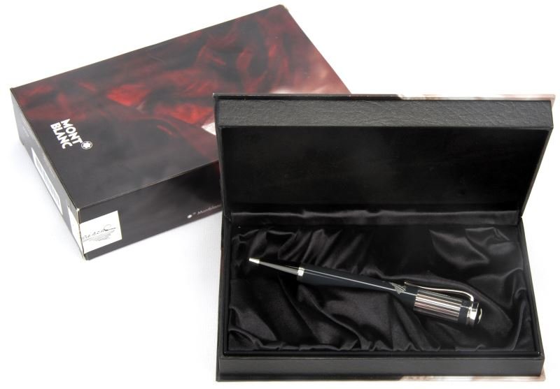 MONTBLANC LIMITED EDITION CHARLES DICKENS PEN: 2001 Montblanc limited edition ballpoint pen, handcrafted in original case and box with service certificate as issued by Montblanc Meisterstuck, Model # 28669. Used in excellent condition.