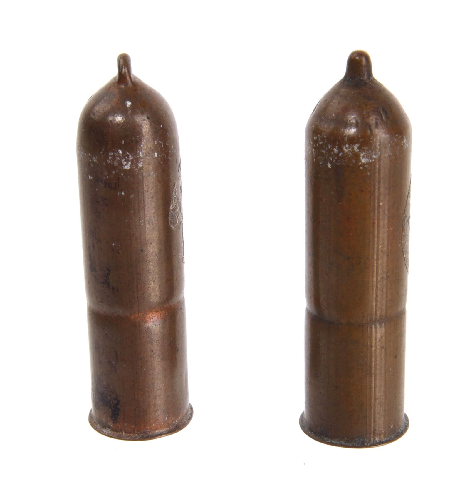 .32 Teat Fire Civil War Cartridge Both Types 2 Pcs: Lot of two (2) .32 cal teat fire cartridges. Pointed teat and flat/crimped teat. Overall length 1.27 inches.