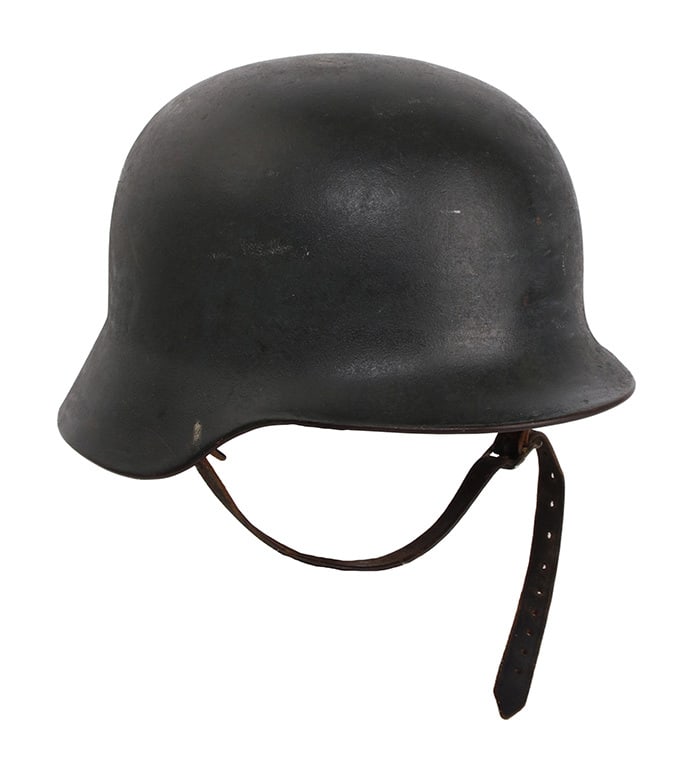 Stahlhelm WWII German Third Reich (1 of 6)
