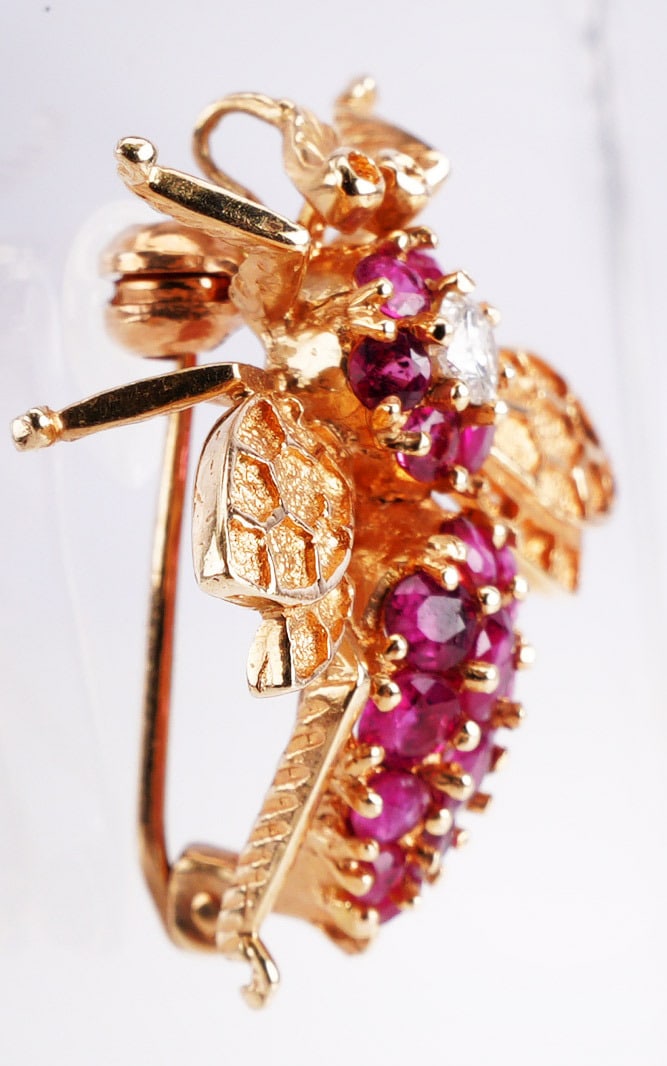 Ruby and Diamond Bee Brooch 14K Gold - 3