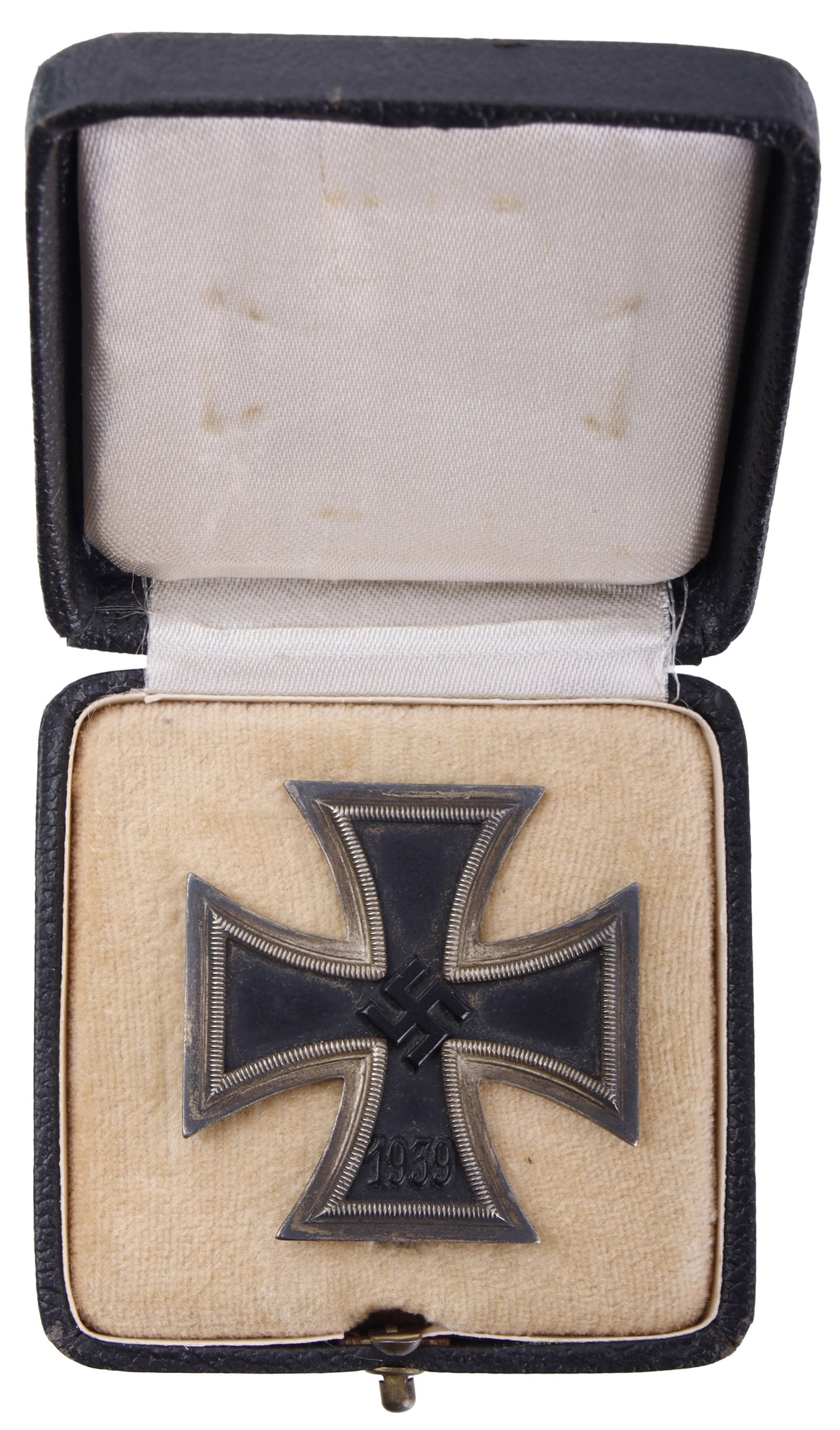 1939 Iron Cross 1st Class EK1 Unmarked Cased: Cased 1939 Iron Cross 1st Class. Multi-piece construction with blackened magnetic core and German silver frame. Reverse is flat, unmarked, with tapered vertical pin and round wire catch. Badge weight 
