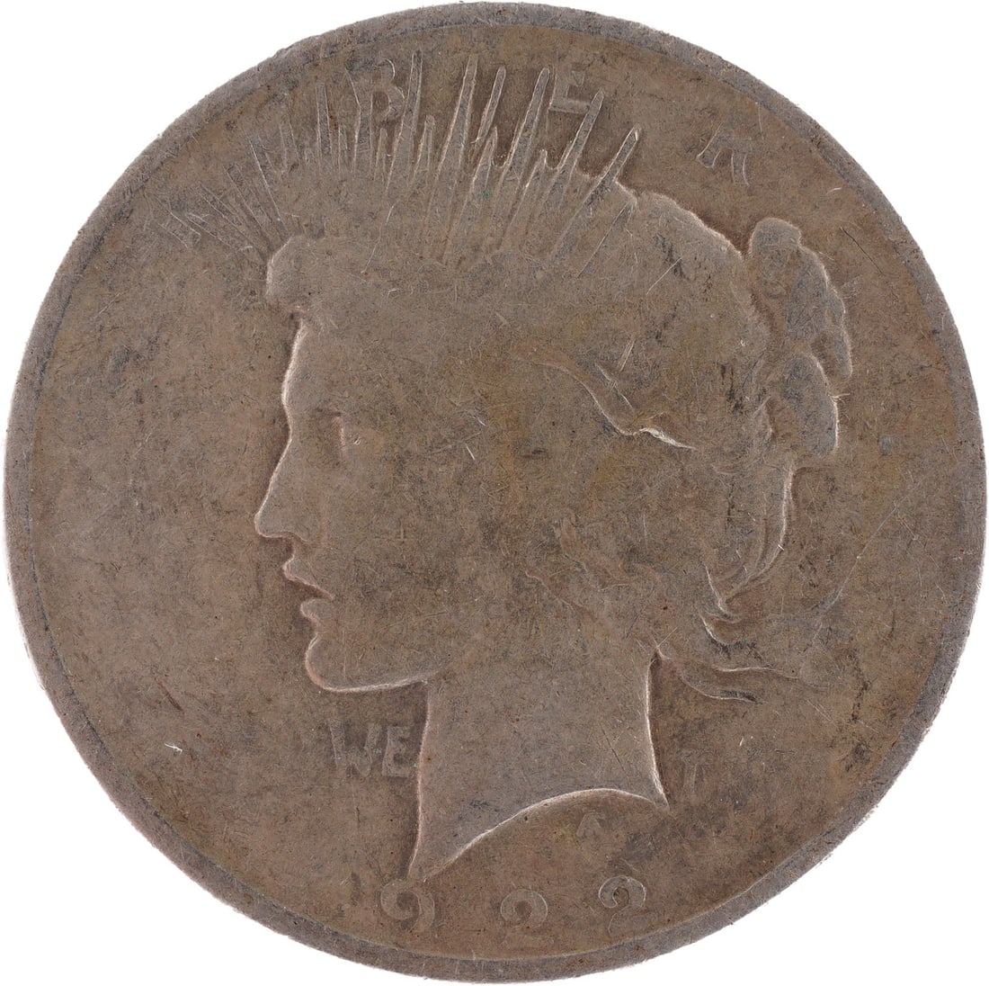 1922 Peace Dollar 90% Silver Coin Philadelphia: A Peace silver dollar from 1922, Philadelphia mint. .90% silver. Metal: 90% Silver Country of Origin: US Year Minted: 1922 This lot has a reserve.