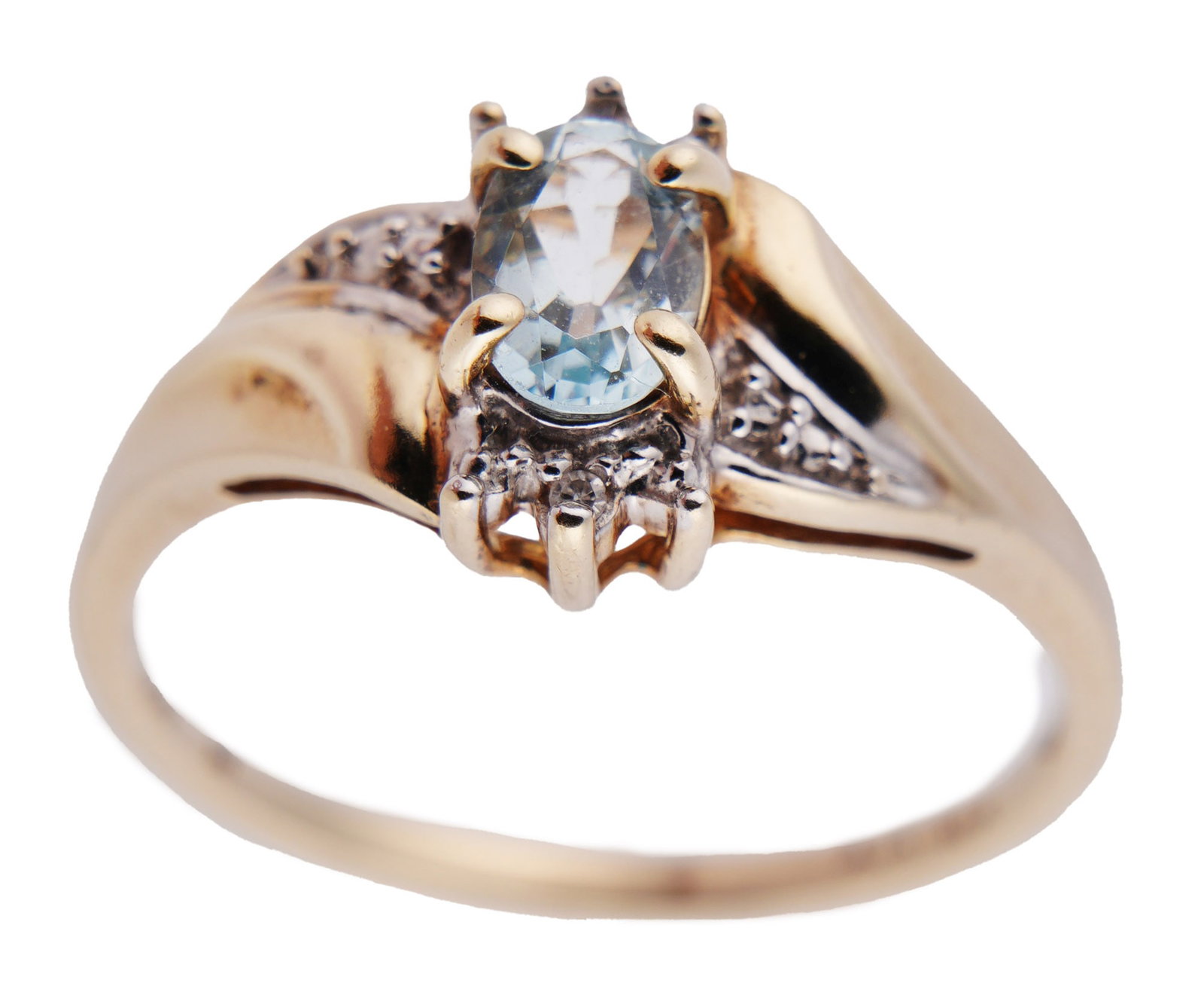 Aquamarine Vintage Reeds 14K Yellow Gold Ring: Vintage aquamarine and diamond ring 14k yellow gold. Made by the Reeds Founded in 1946 by Bill Roberta Zimmer. Stones are chip diamond and one oval cut aquamarine 5.98x4.11 mm. Stamped "AJR 14K." Size