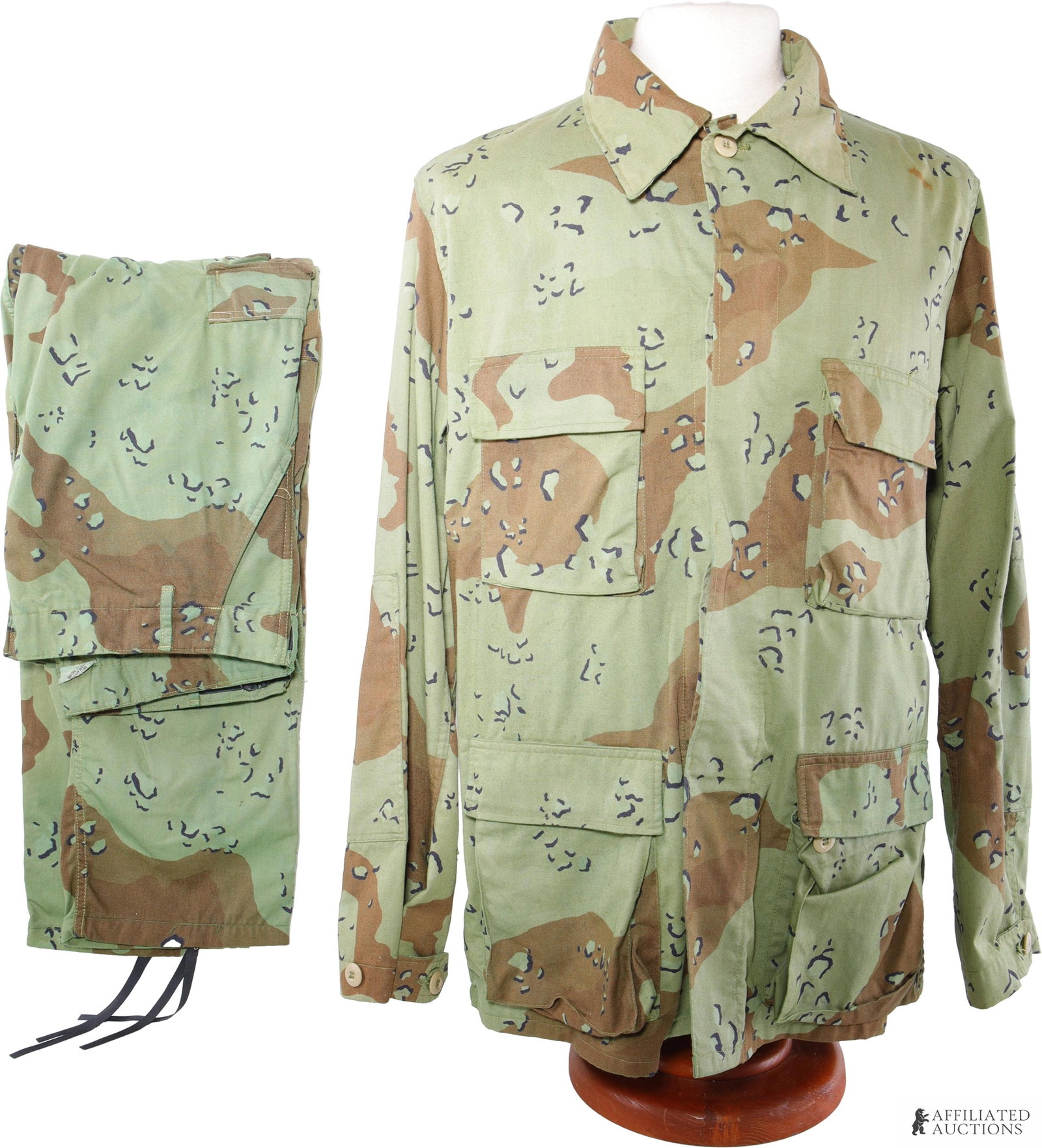 Woodland Chocolate Chip Camo Uniform 1984 (1 of 6)