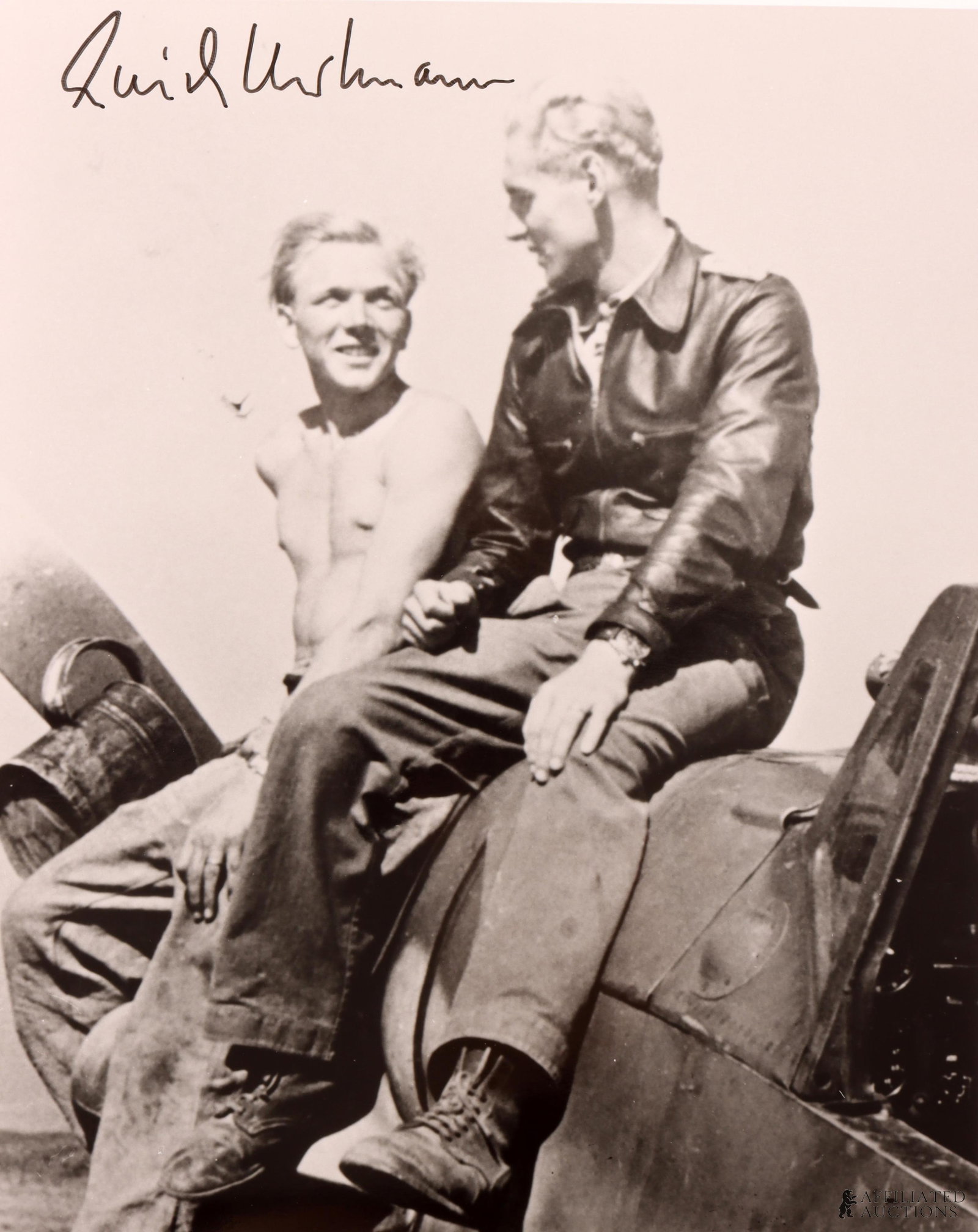 WWII German Fighter Ace Erich Hartmann Autograph (1 of 2)