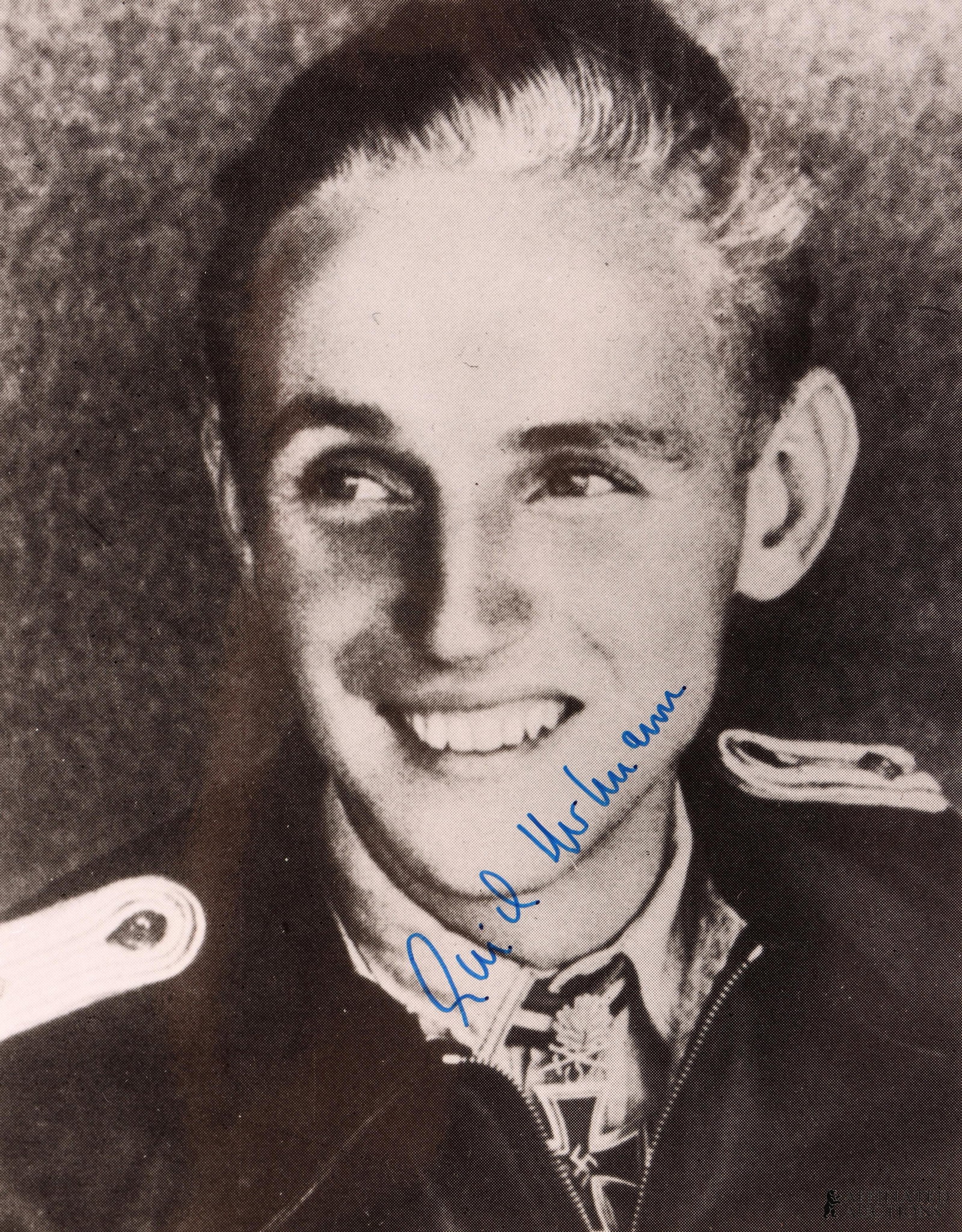 WWII German Fighter Ace Erich Hartmann Autograph (1 of 2)