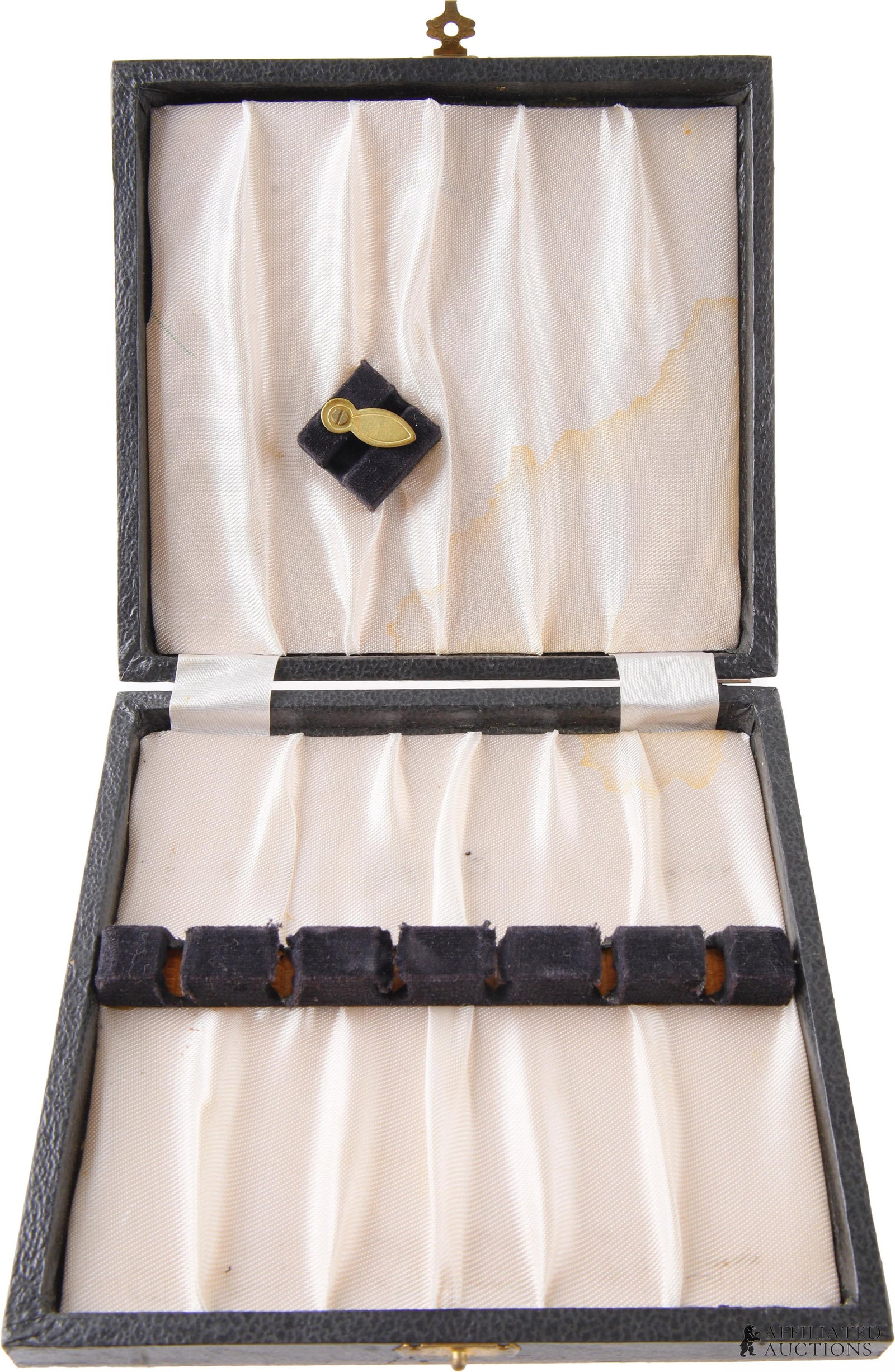 Eva Braun Monogrammed Cake Serving Set Lot 7 - 3
