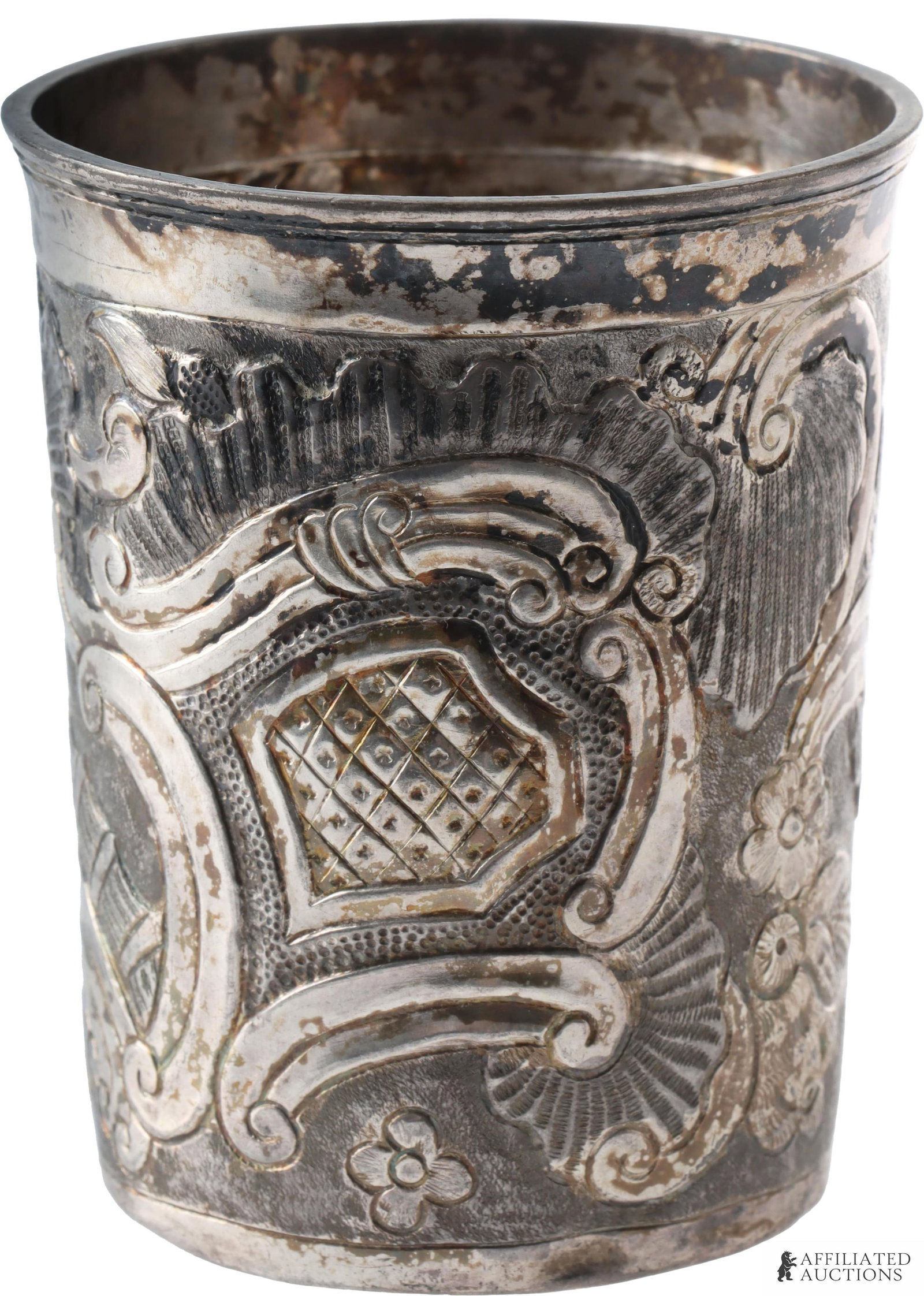 Imperial Russian Silver Cup Kolvikh: An 18th-century Imperial Russian silver cup, circa 1787. Stamped with an 'M' maker's mark for silversmith Mikhail Kolvikh alongside a partial Moscow St. George city hallmark, featuring visible