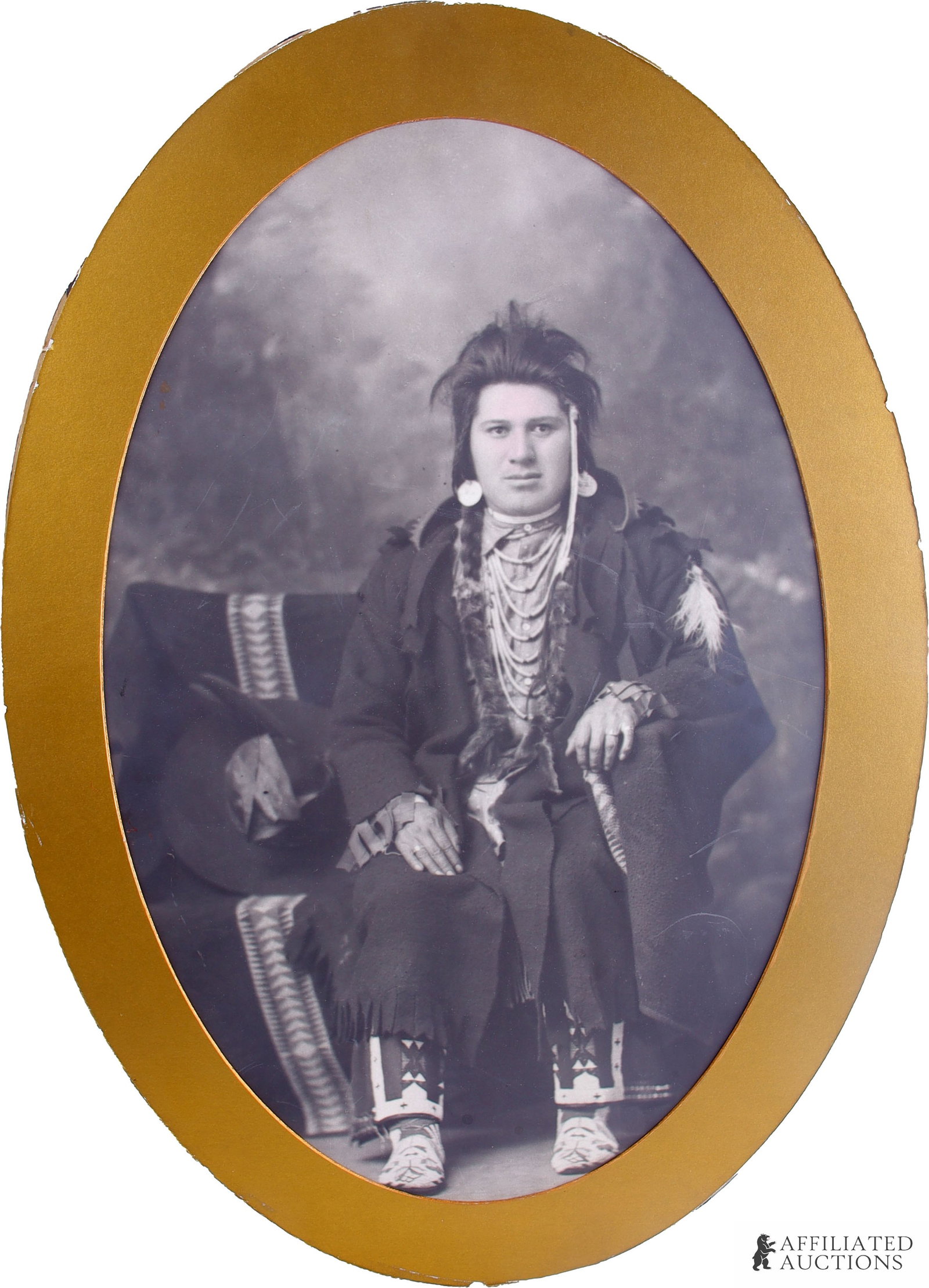 Photograph of an Unidentified Nez Perce Man (1 of 2)