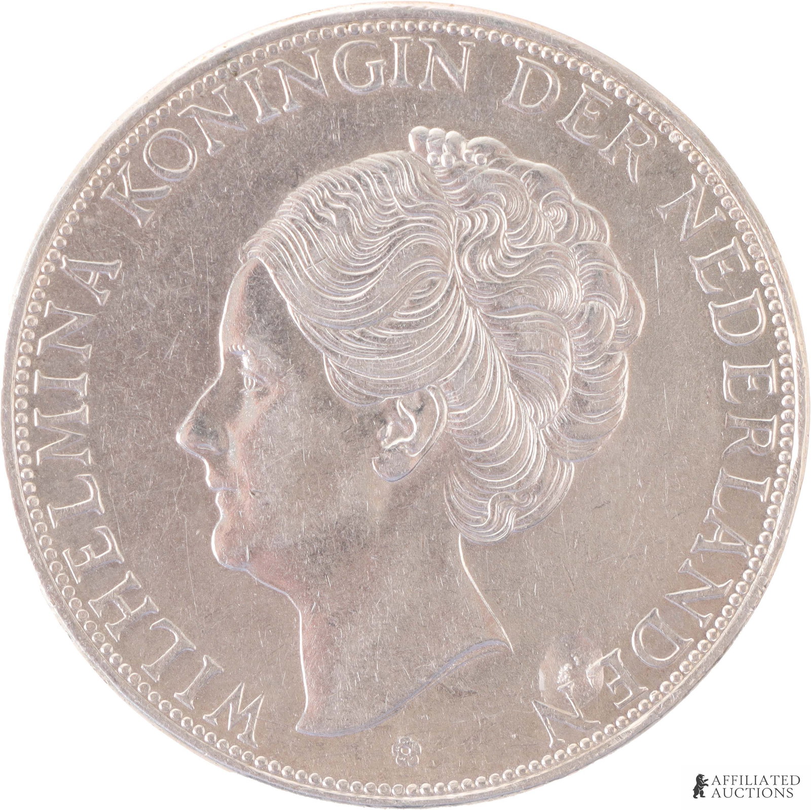 1933 Wilhelmina 2.5 Gulden Silver Mint Coin (1 of 2)