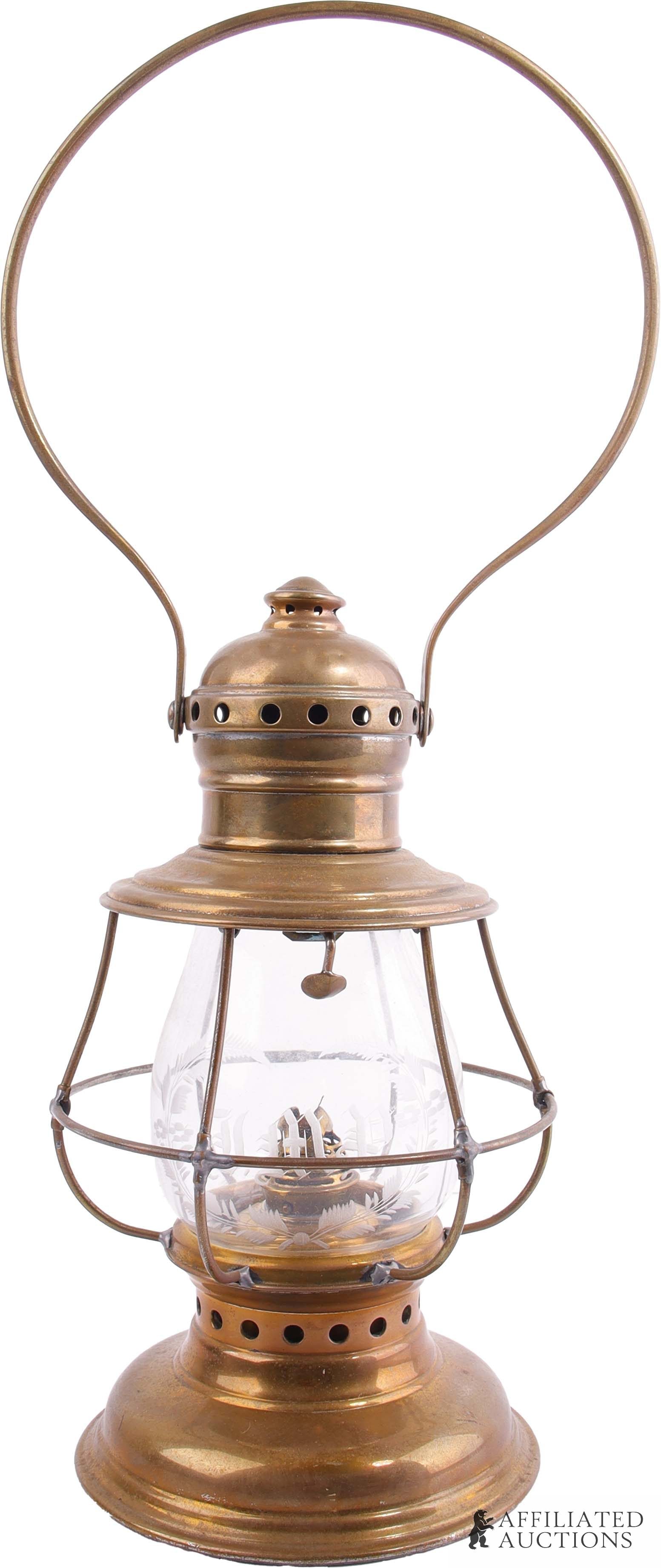 Brass Railway Conductor Lantern Peter Gray & Sons (1 of 6)