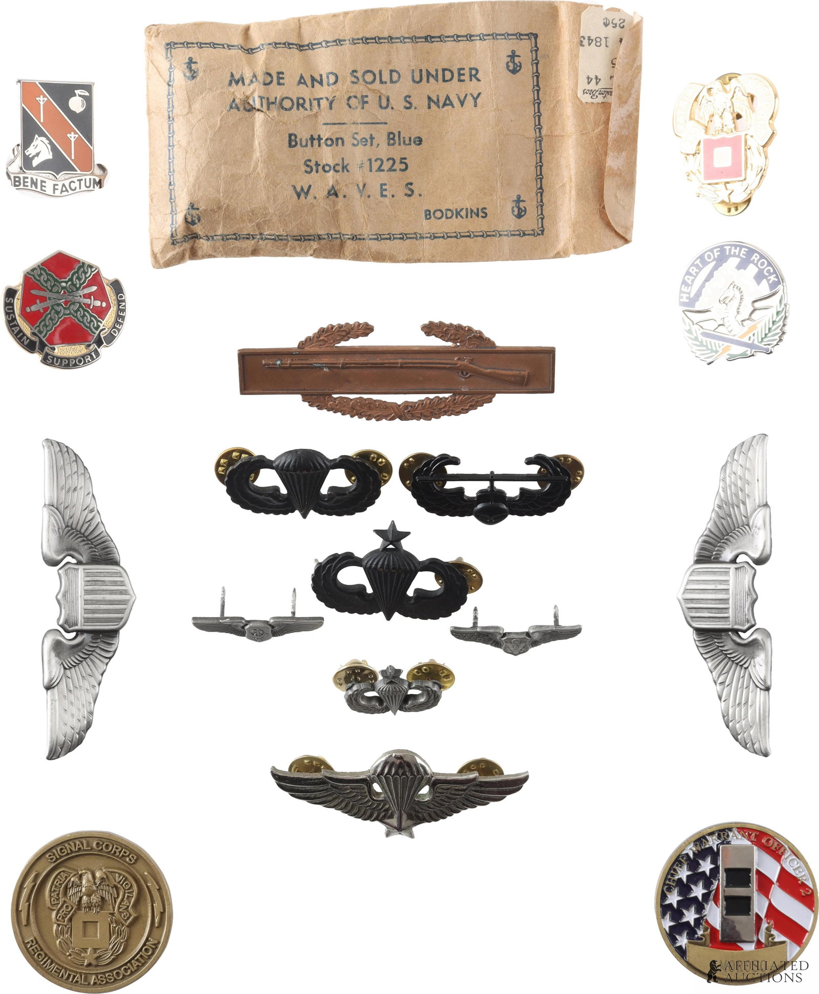 16 US Military Pins and Challenge Coins (1 of 5)
