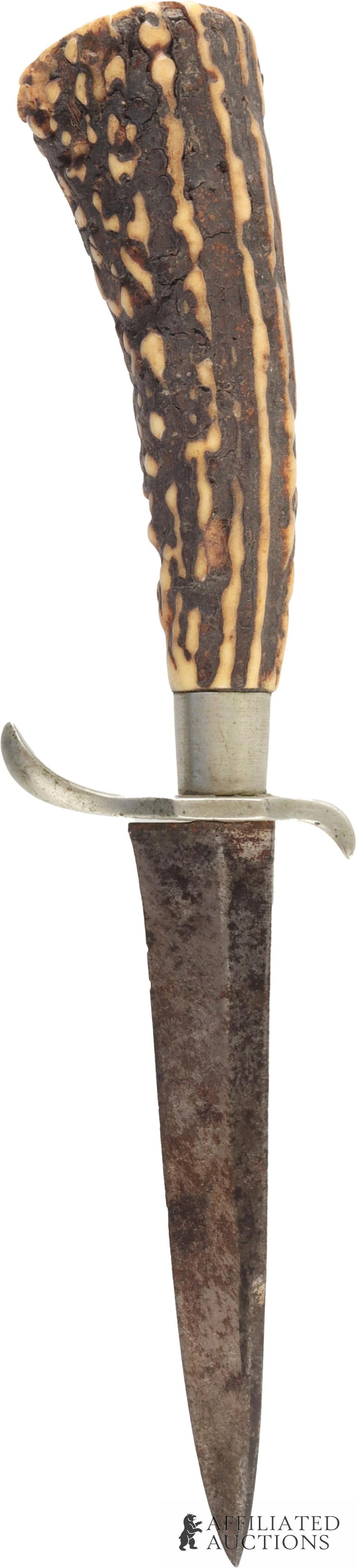 WWI German Nahkampfmesser Stag Grip Trench Knife (1 of 3)