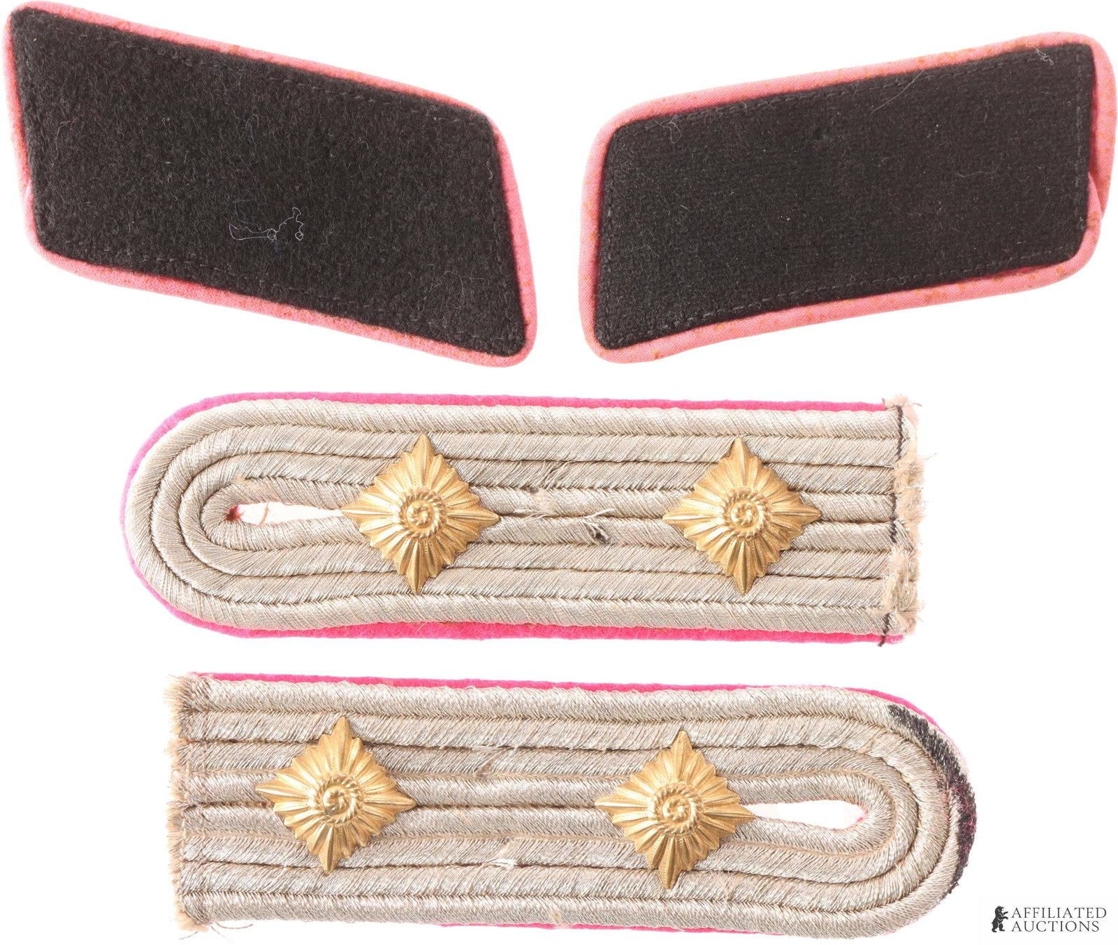 Panzer Officer Shoulder Boards & Collar Tabs Set: Lot of four (4) pieces. Includes pair of shoulder boards with two pips and pair of collar tabs. Pink waffenfarbe piping. Tab length 3 inches. Shoulder board length 4-3/8 inches.