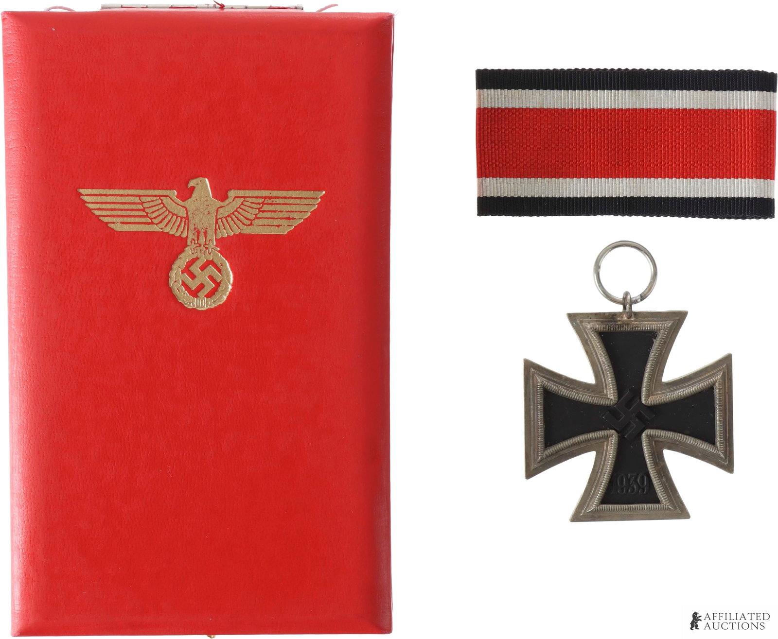 1939 Iron Cross 2nd Class Steinhauer Third Reich: A 1939 Iron Cross 2nd Class, with maker's mark '4' (Steinhauer & L?ck) on jump ring. Comes with ribbon and issue case. Magnetic core and non-fluorescing ribbon; case measures approximately 3" x 5". Un