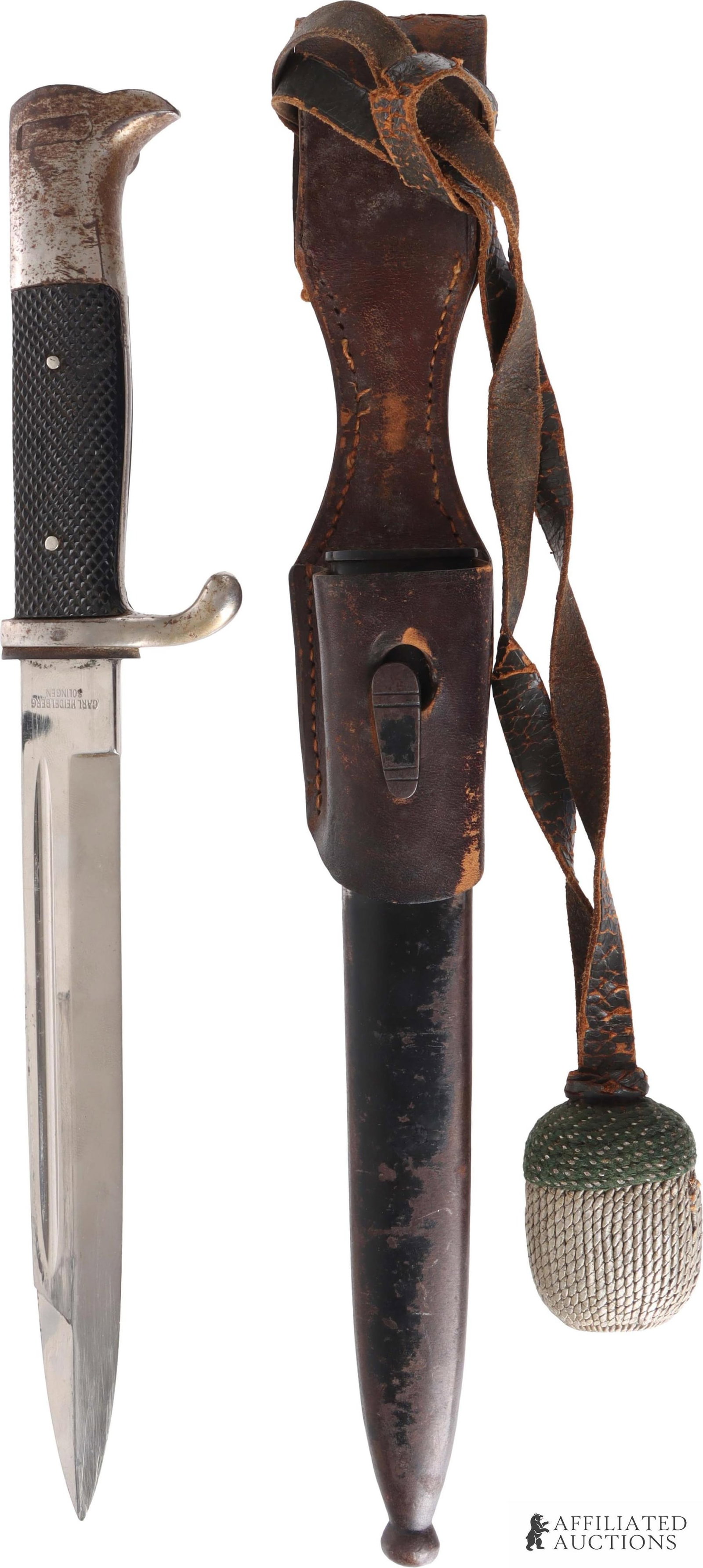 WWII K98 German Bayonet W Scabbard Frog & Portepee (1 of 7)