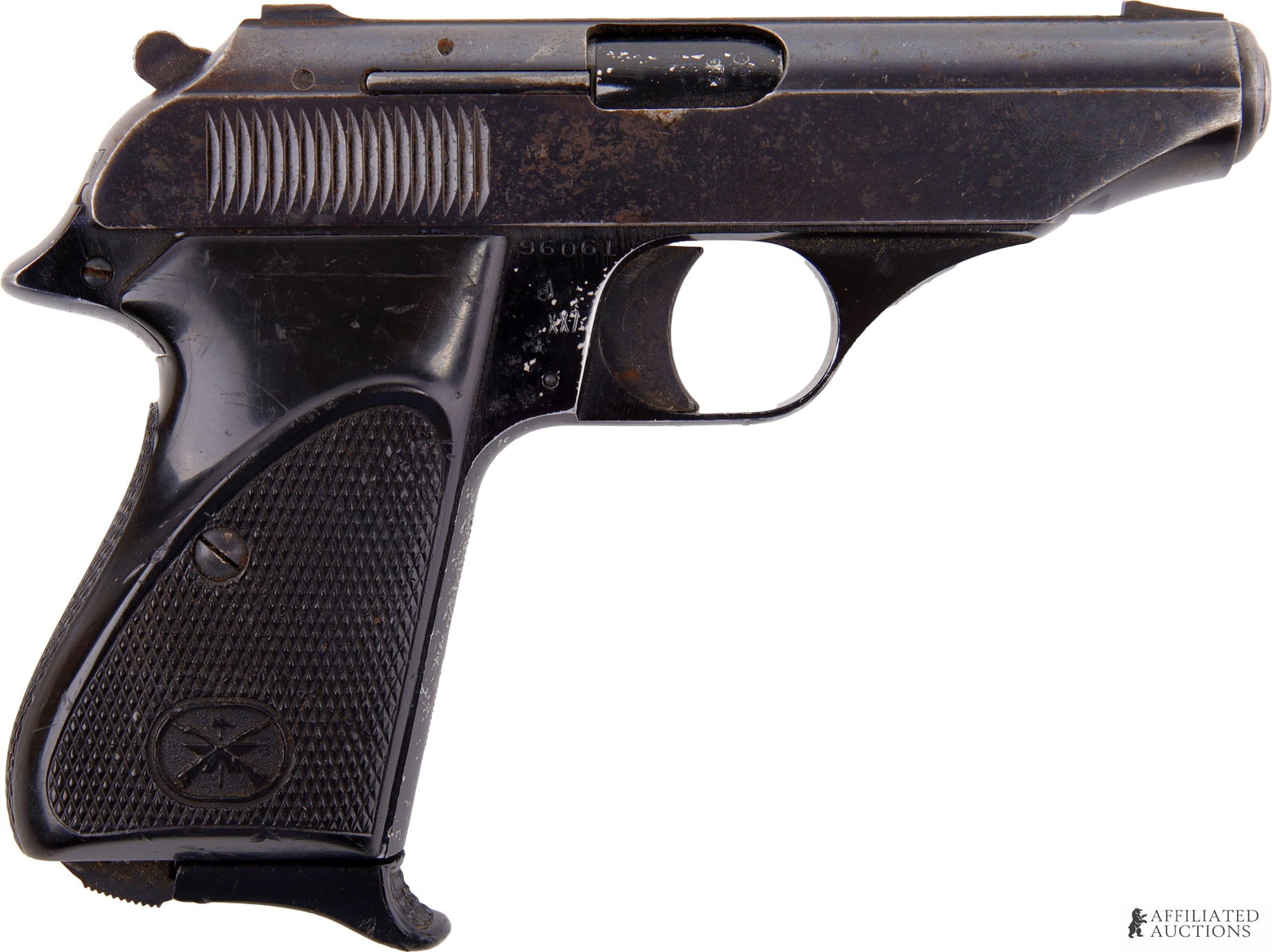 Bernardelli Model 60 .32 ACP Semi Auto Pistol (1 of 7)