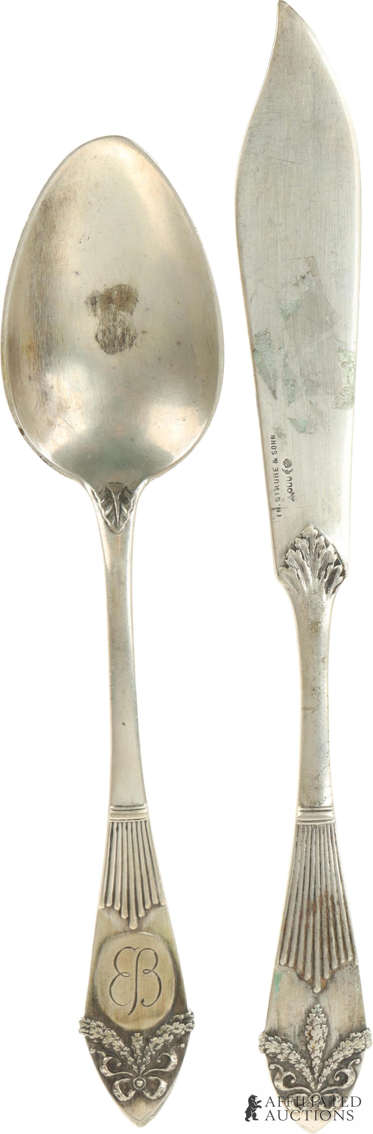 Eva Braun Monogram Spoon and Knife Set (1 of 6)