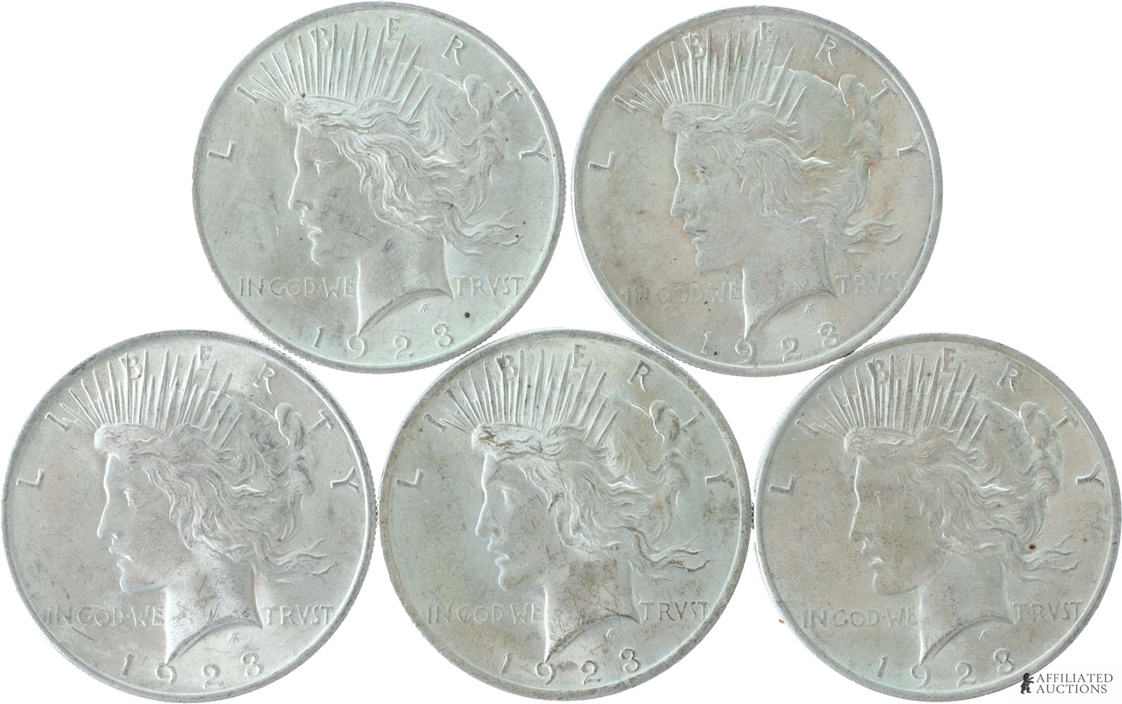 US 90% Silver Peace Dollar 1922 Lot of 5 $5 Face: A selection of five (5) US 1922 90% silver peace dollars, showing a side profile of liberty on the obverse and an eagle on a rock bearing the word 'Peace' on the reverse. These are all choice specimen