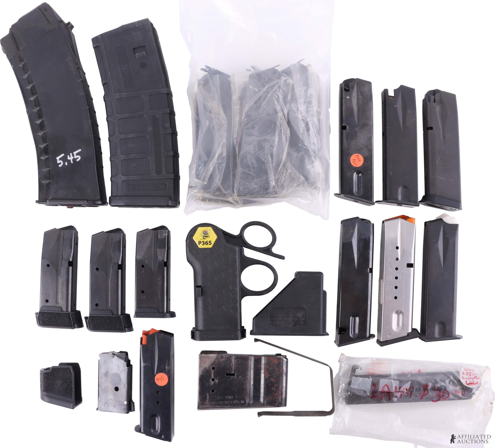 Dealer's Lot Pistol & Rifle Magazines 24 Pcs (1 of 4)