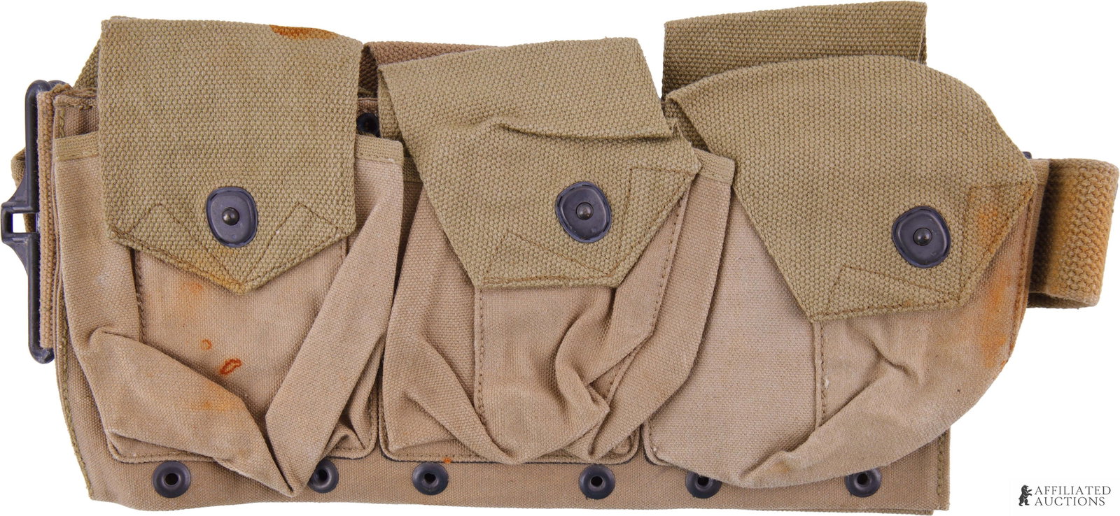 Vintage Boyt-42 BAR Ammunition Belt WWII: A vintage Boyt-42 BAR ammunition belt, marked 'U.S.' and 'BOYT -42-'. Features six pockets and This lot has a reserve.