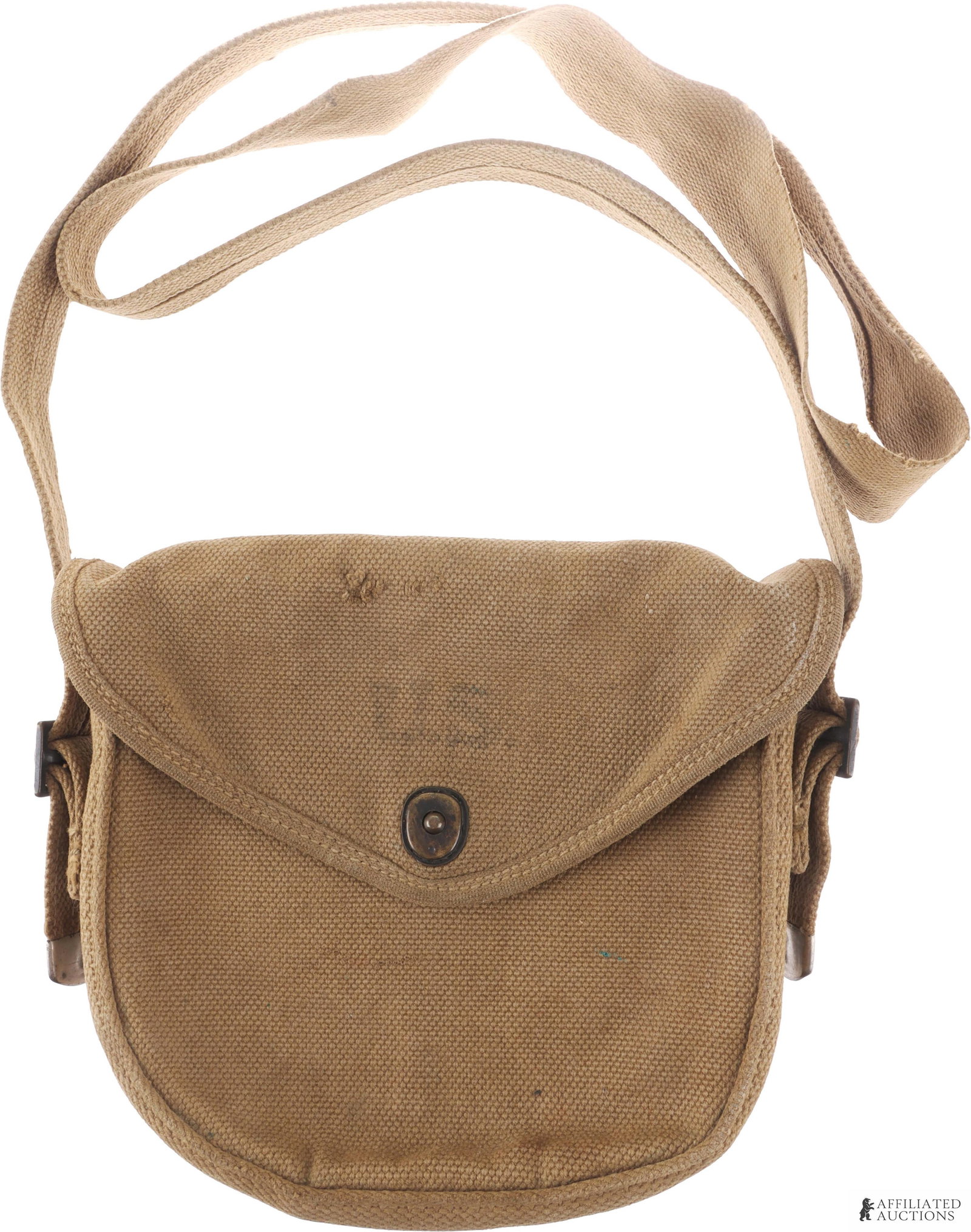 WWII US Rusco Thompson SMG Drum Magazine Pouch: Original Rusco canvas magazine pouch for Thompson submachine gun. Exterior flap marked "U.S." Interior flap marked "RUSCO." Includes carry strap. Pouch dimensions 9x8 inches.