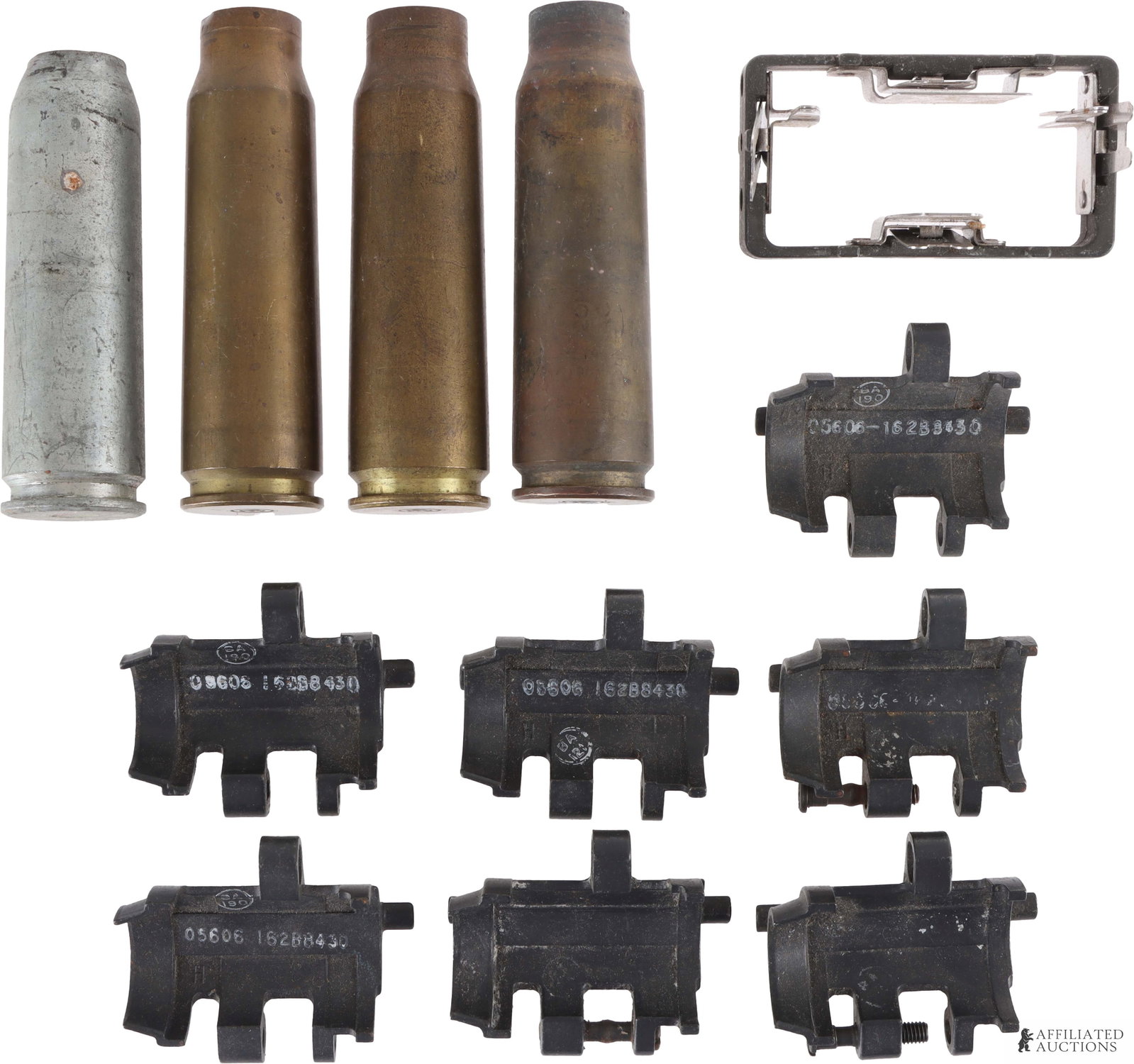 Antique 20mm Autocannon Casings & Links (1 of 7)